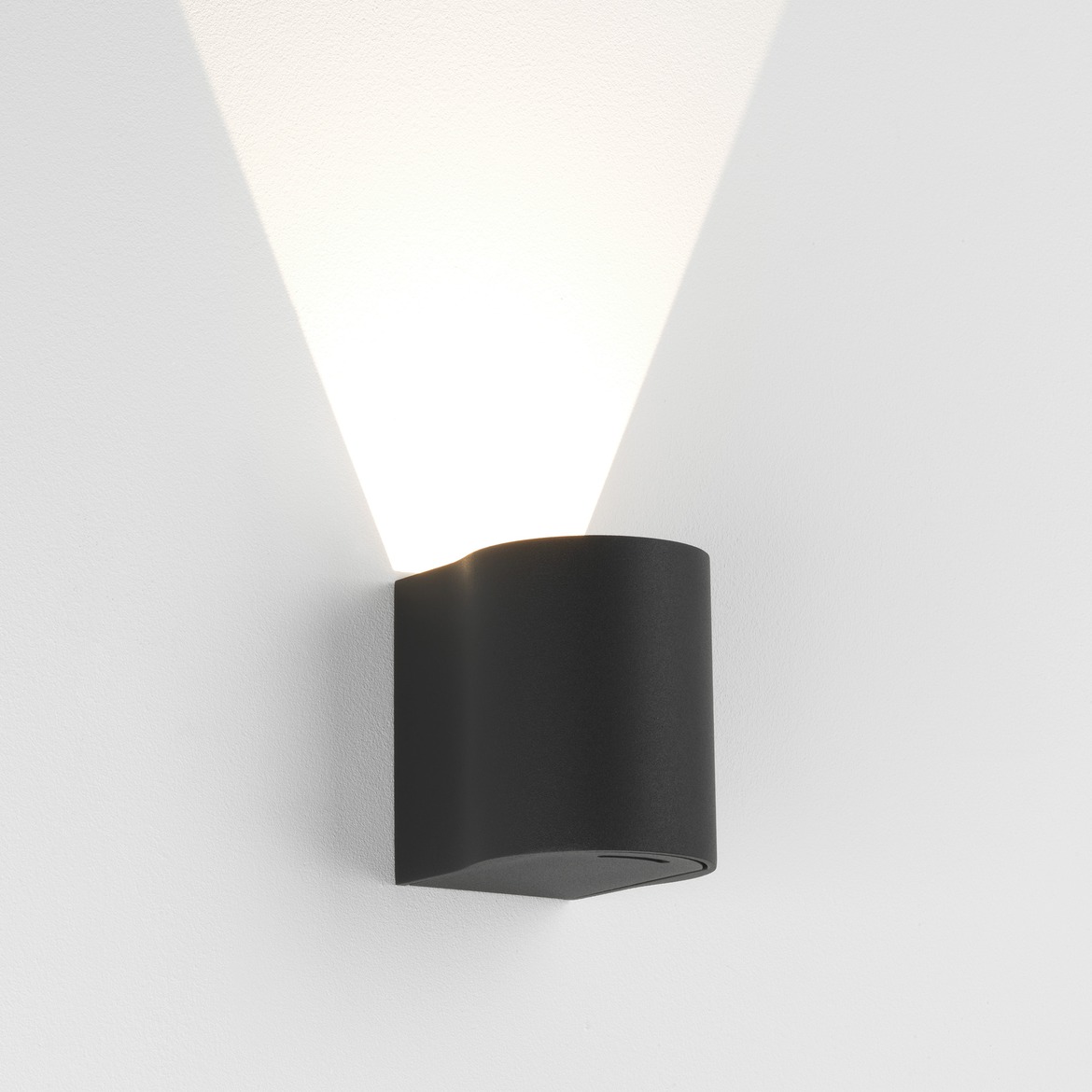 Vägglampa Astro Dunbar 100