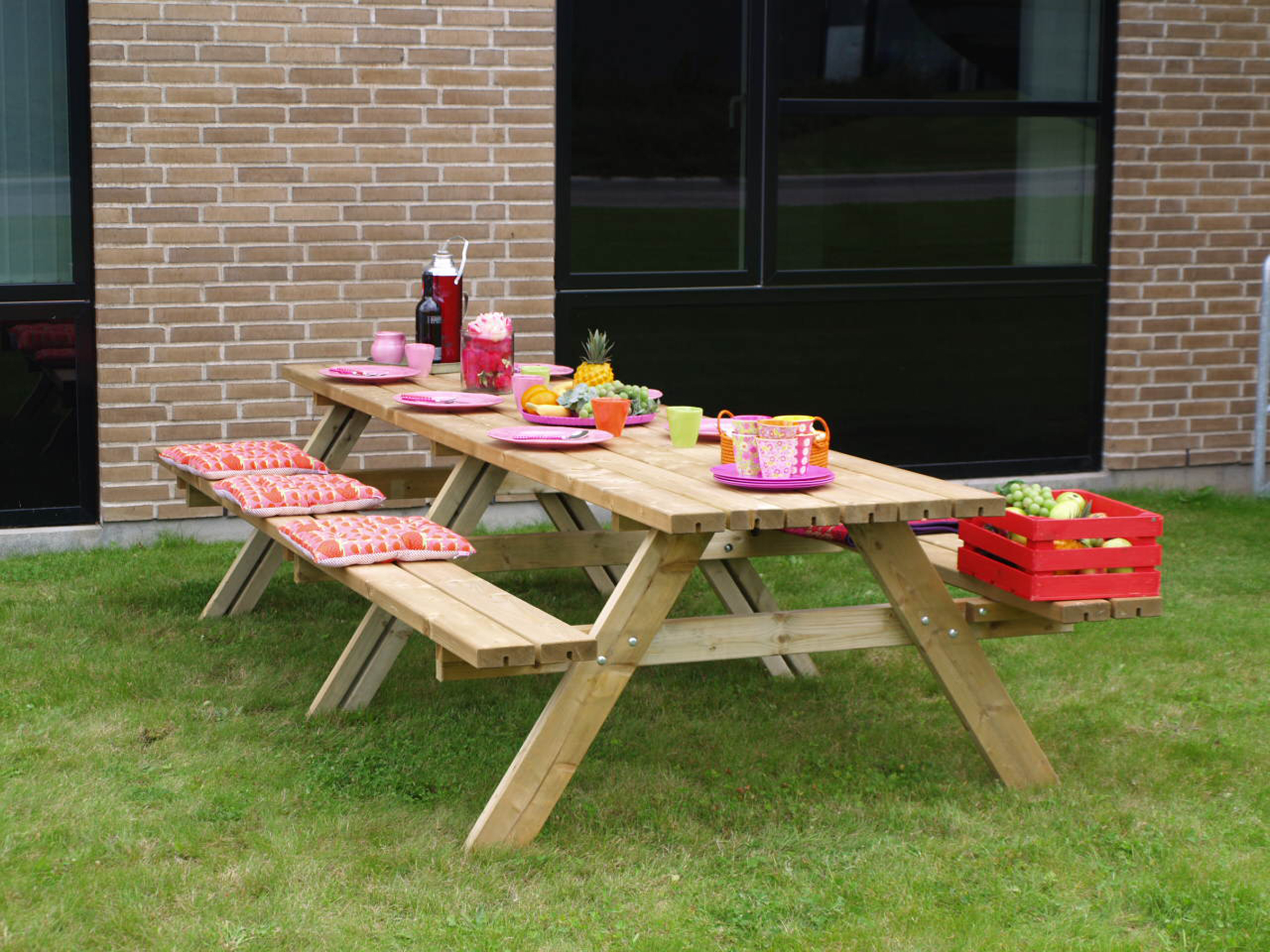 Picknickbord PLUS Bänkset med Fällbara säten & 12 Sittplatser i Tryckimpregnerat Trä