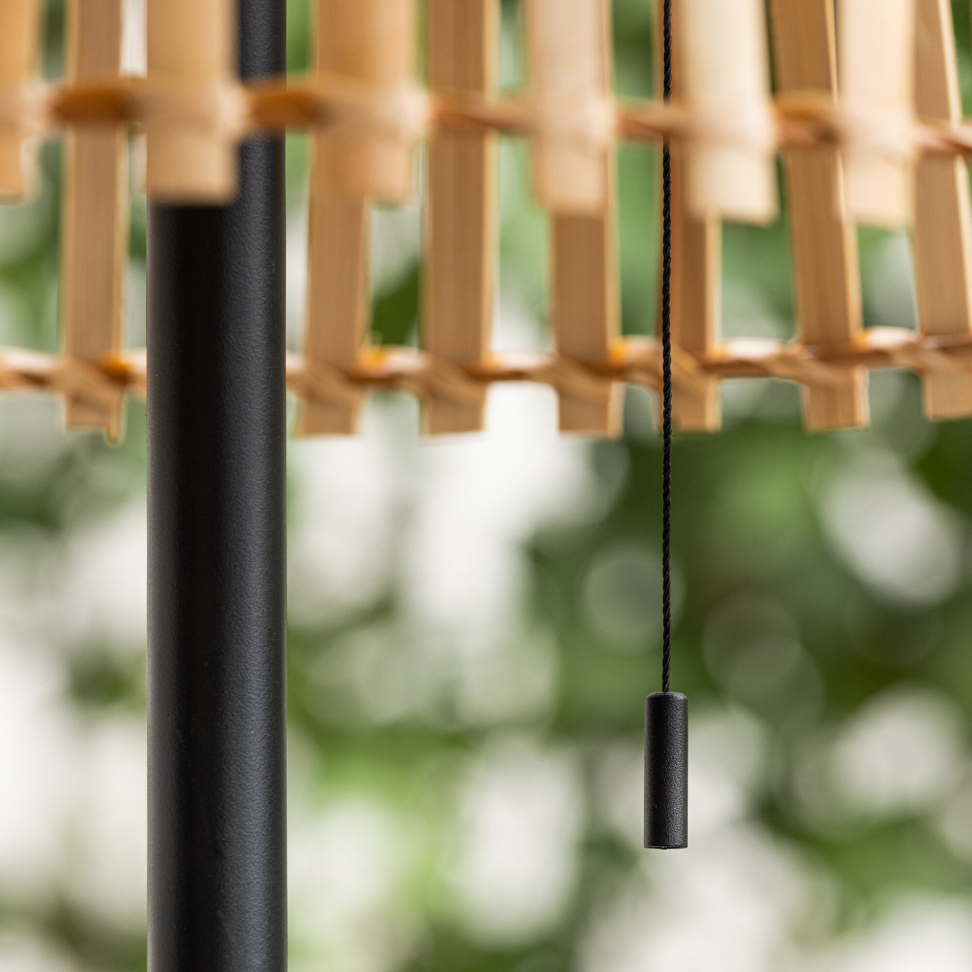 Solcellslampa Venture Home Mabis Ø40