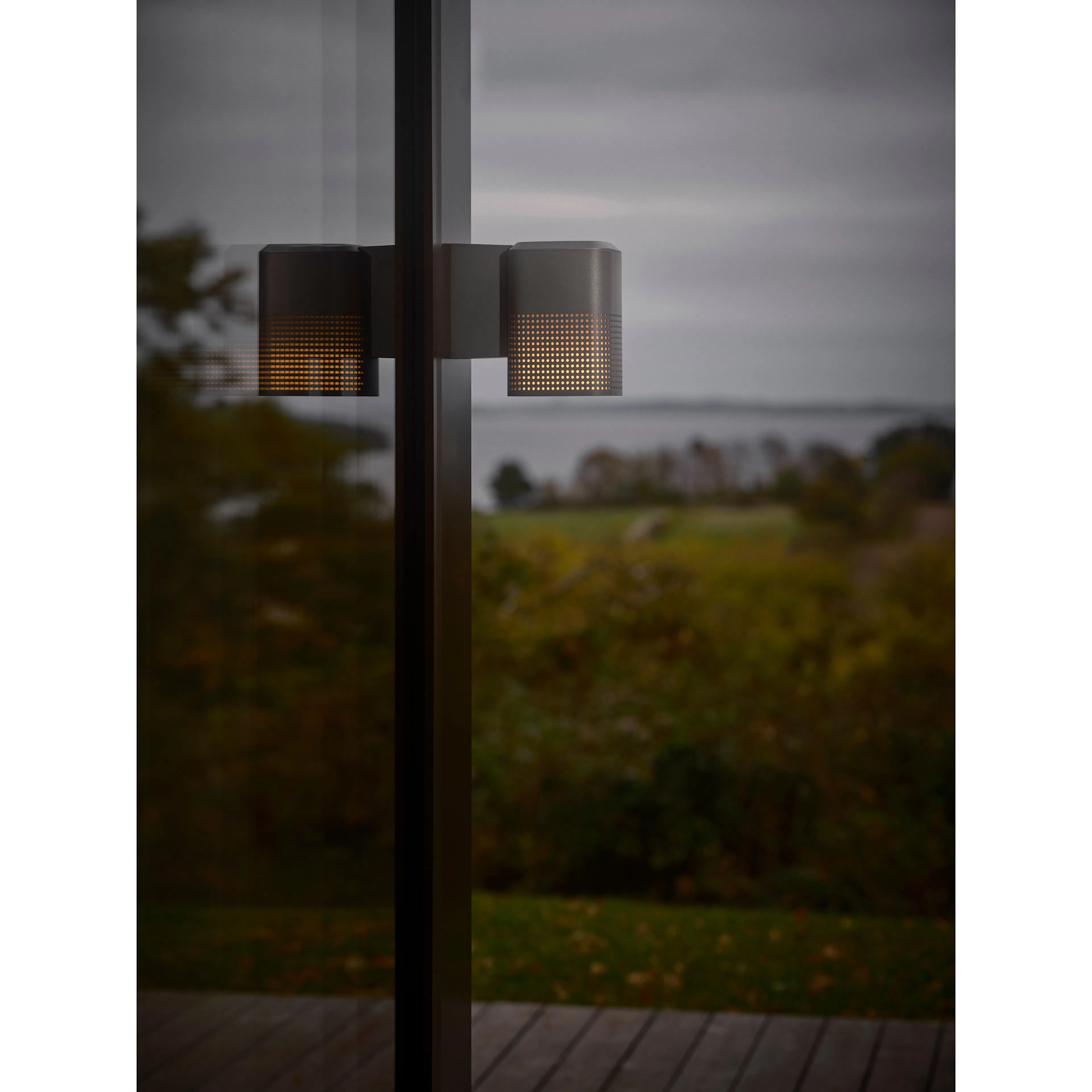 Sidara | Vägglampa | Seaside antracit Antracitgrå
