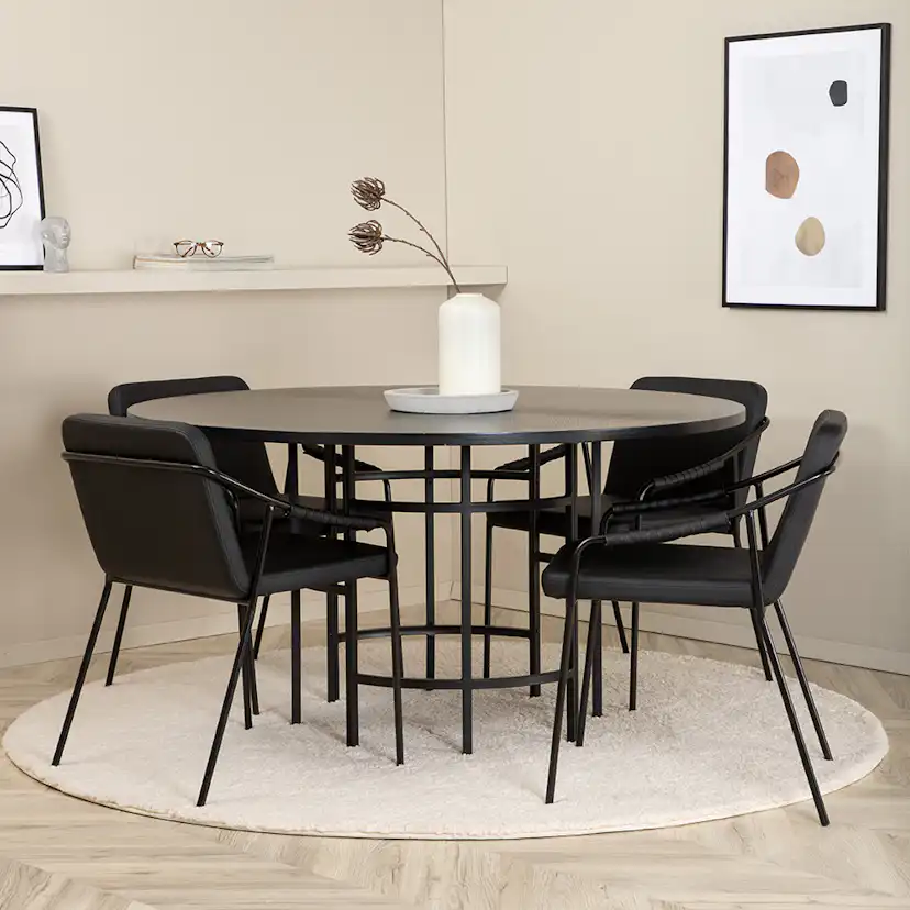 Matgrupp Venture Home Wien med 4 Tjärö Stolar Konstläder