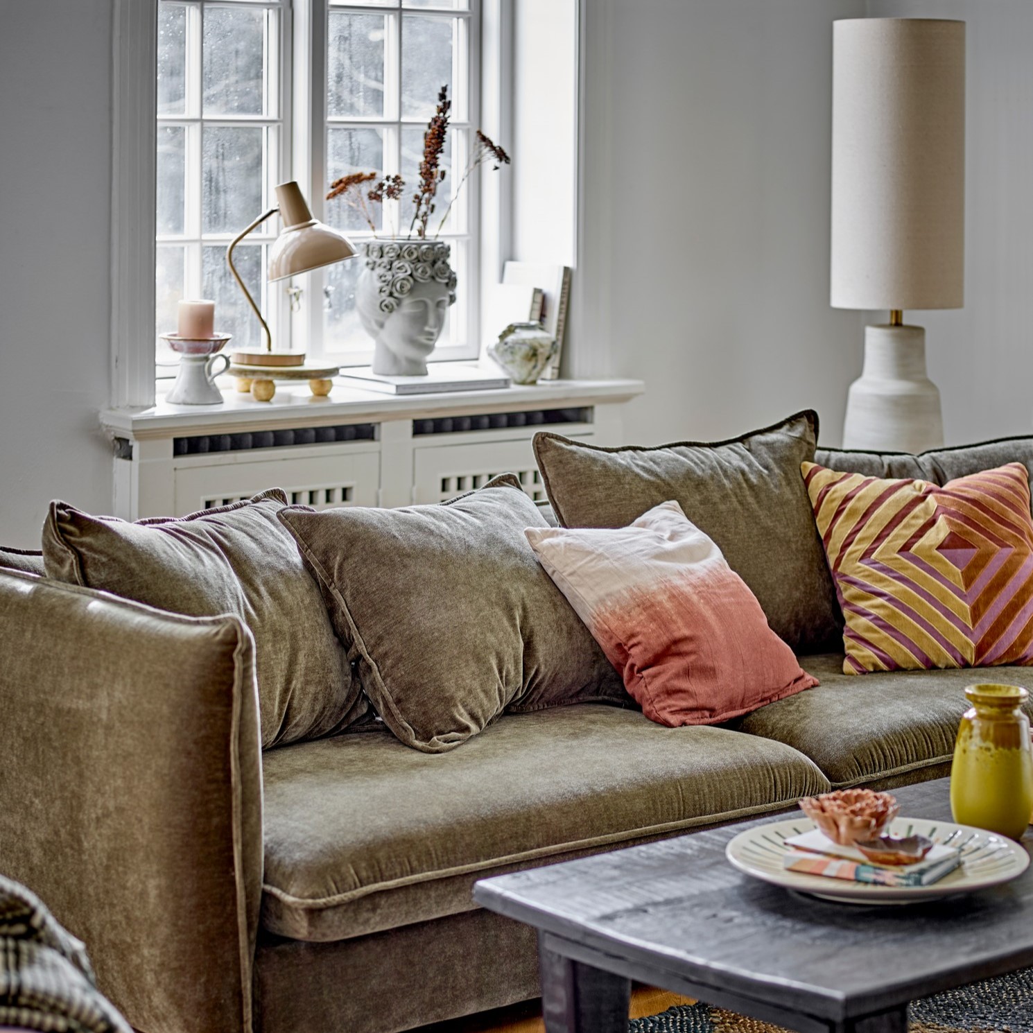 Golvlampa Bloomingville Linetta