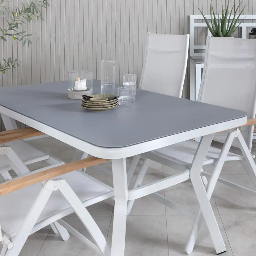 Matgrupp Venture Home Vyn med 4 Pandi Matstolar