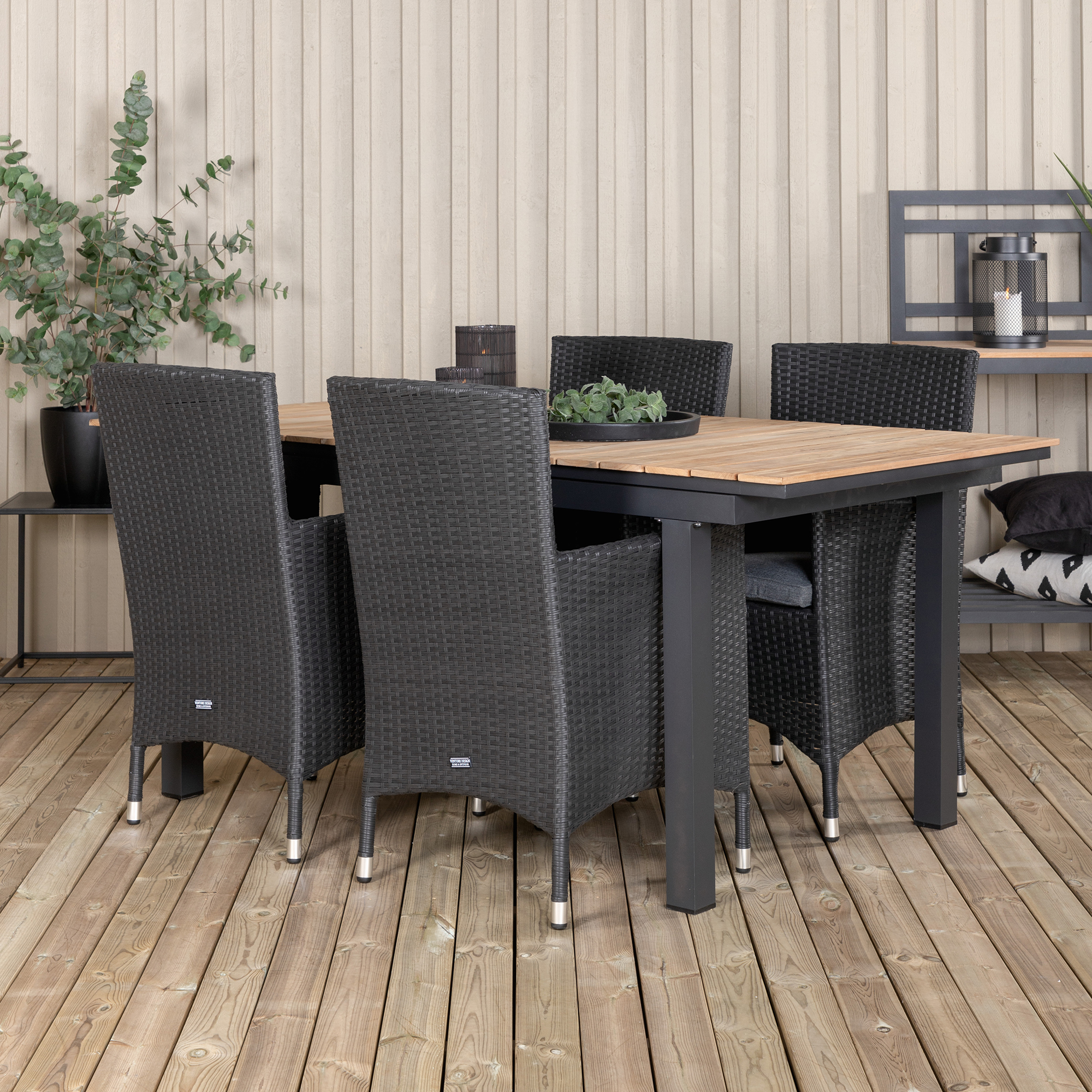 Matgrupp Venture Home Meya 160/240 med 4 Milwa Stolar
