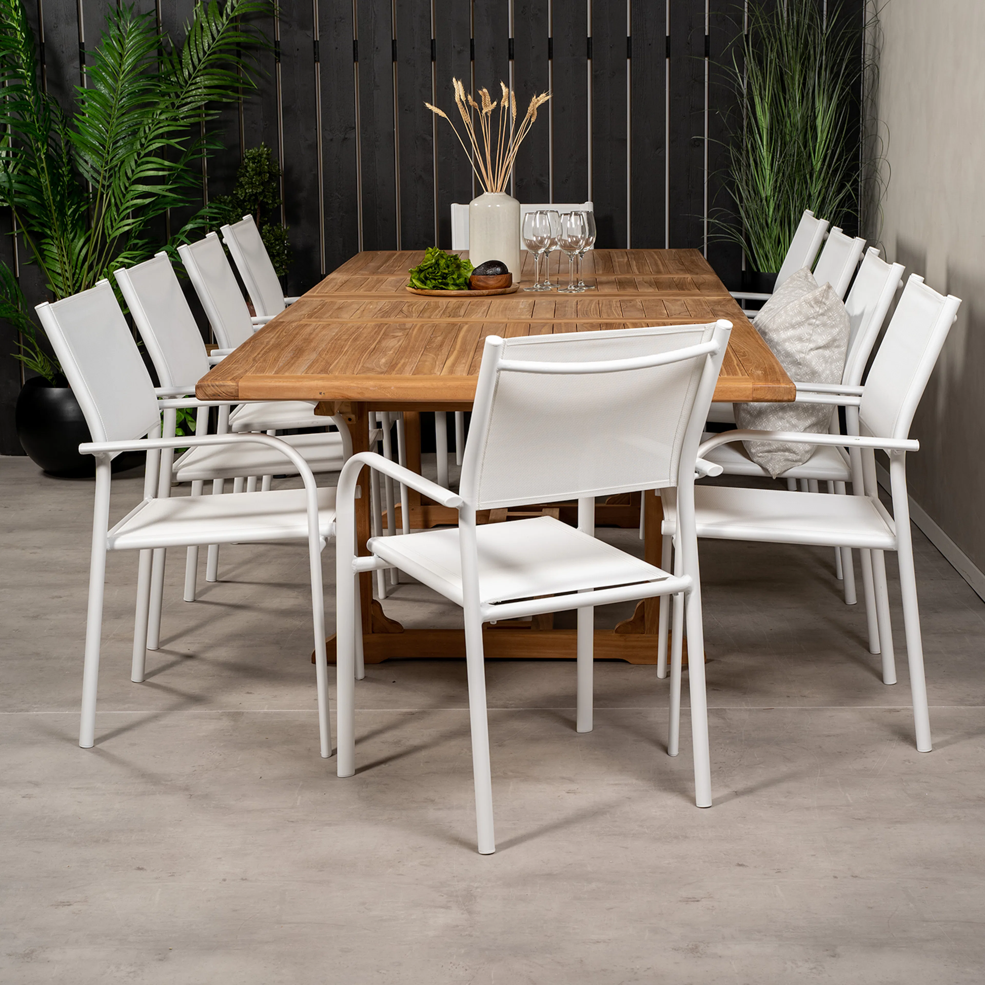 Matgrupp Venture Home Kenya 195-295x110 Teak med 10 Santorini Karmstolar