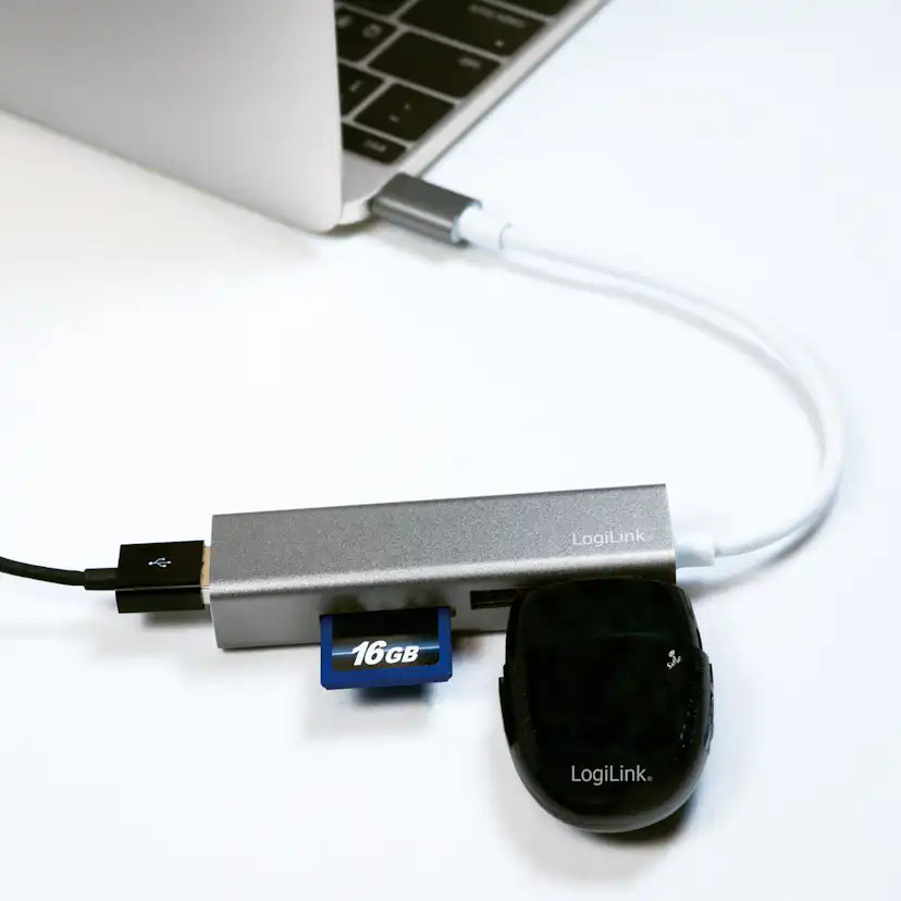 USB-C Hub LogiLink 3port + Minneskortsläsare