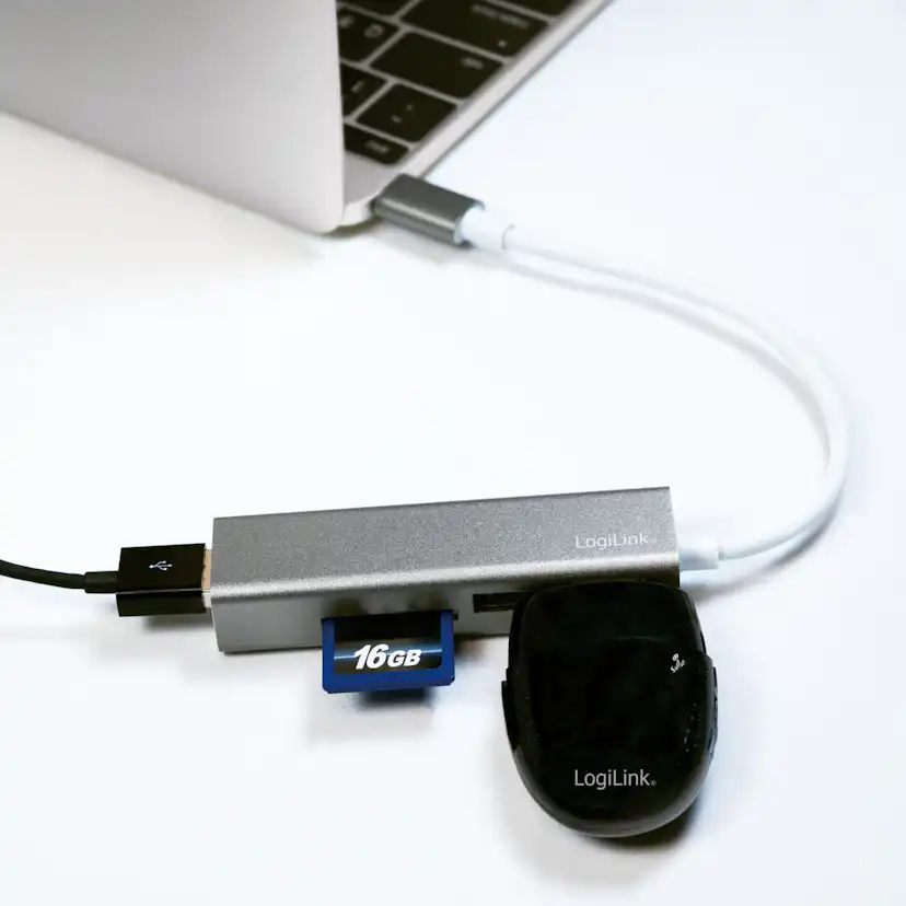 USB-C Hub LogiLink 3port + Minneskortsläsare