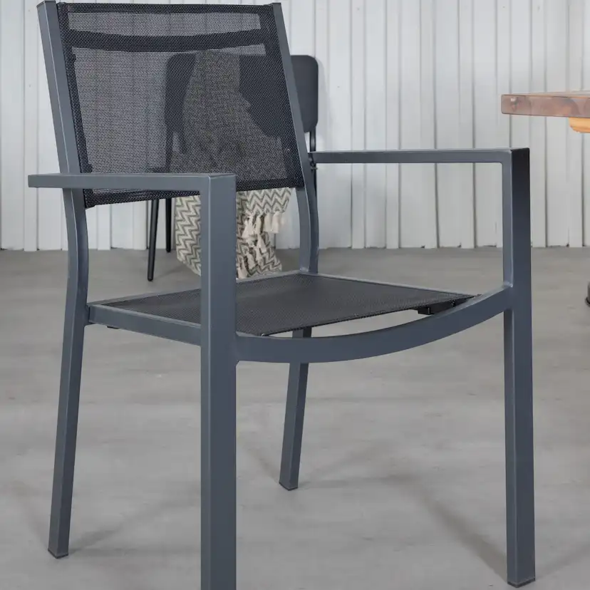 Matgrupp Venture Home Doni med 6 Curz Stapelbara Matstolar