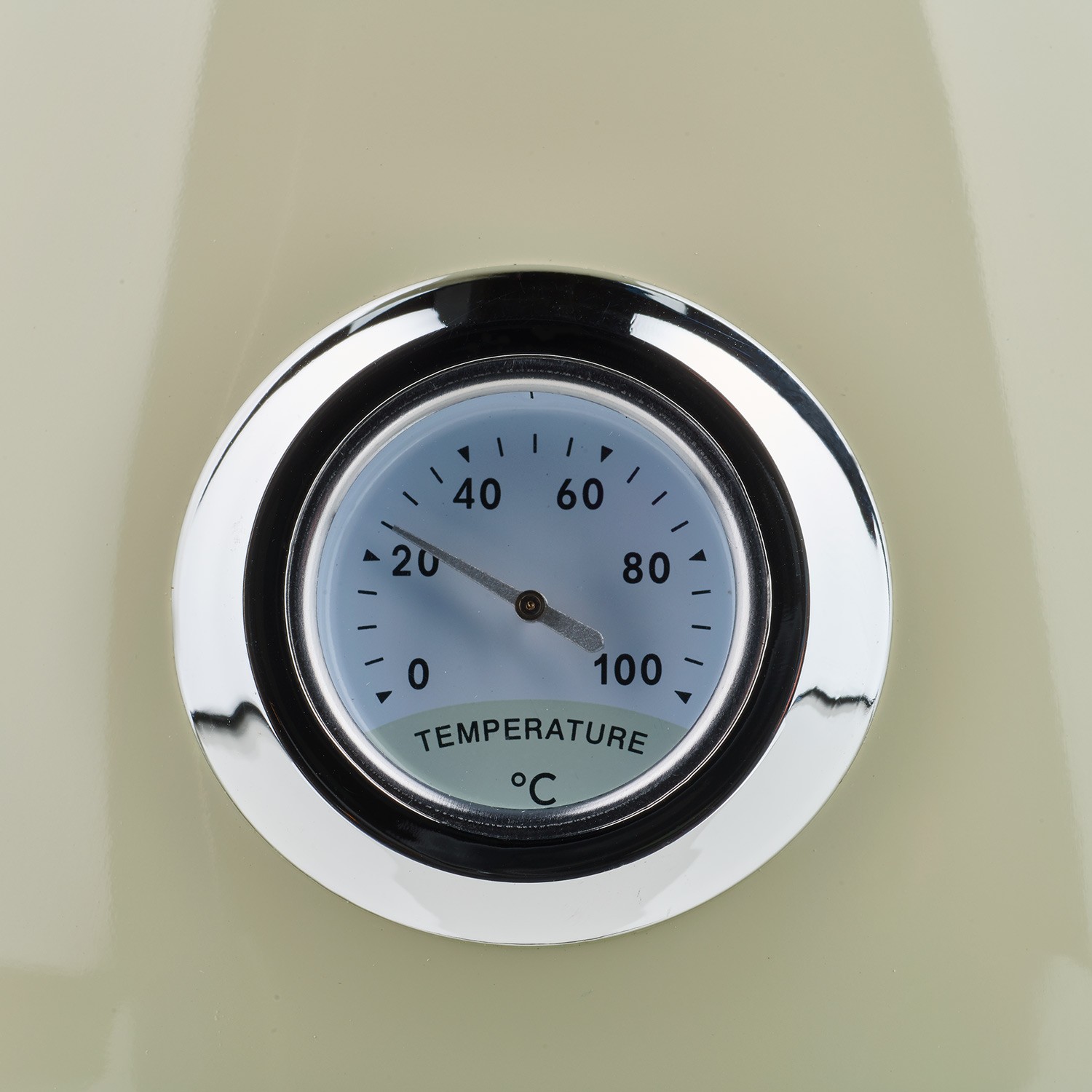 Vattenkokare Champion Retro 1,7L VK320 Vit