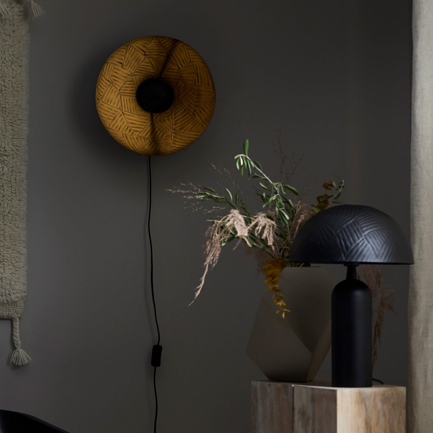 Vägglampa PR Hom Ribble