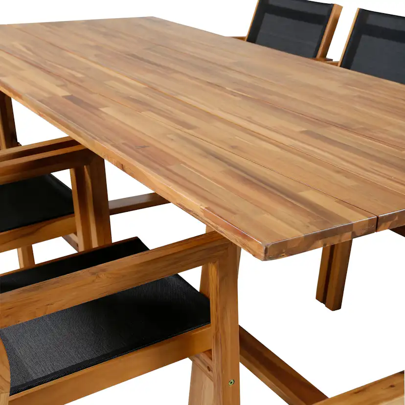Matgrupp Venture Home Plarra med 6 Vum Stapelbara Matstolar