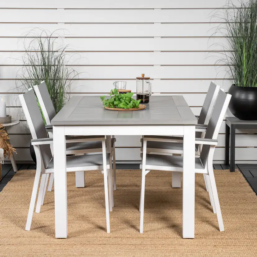 Matgrupp Venture Home Aleyna 152/210 med 4 Pincy Stolar