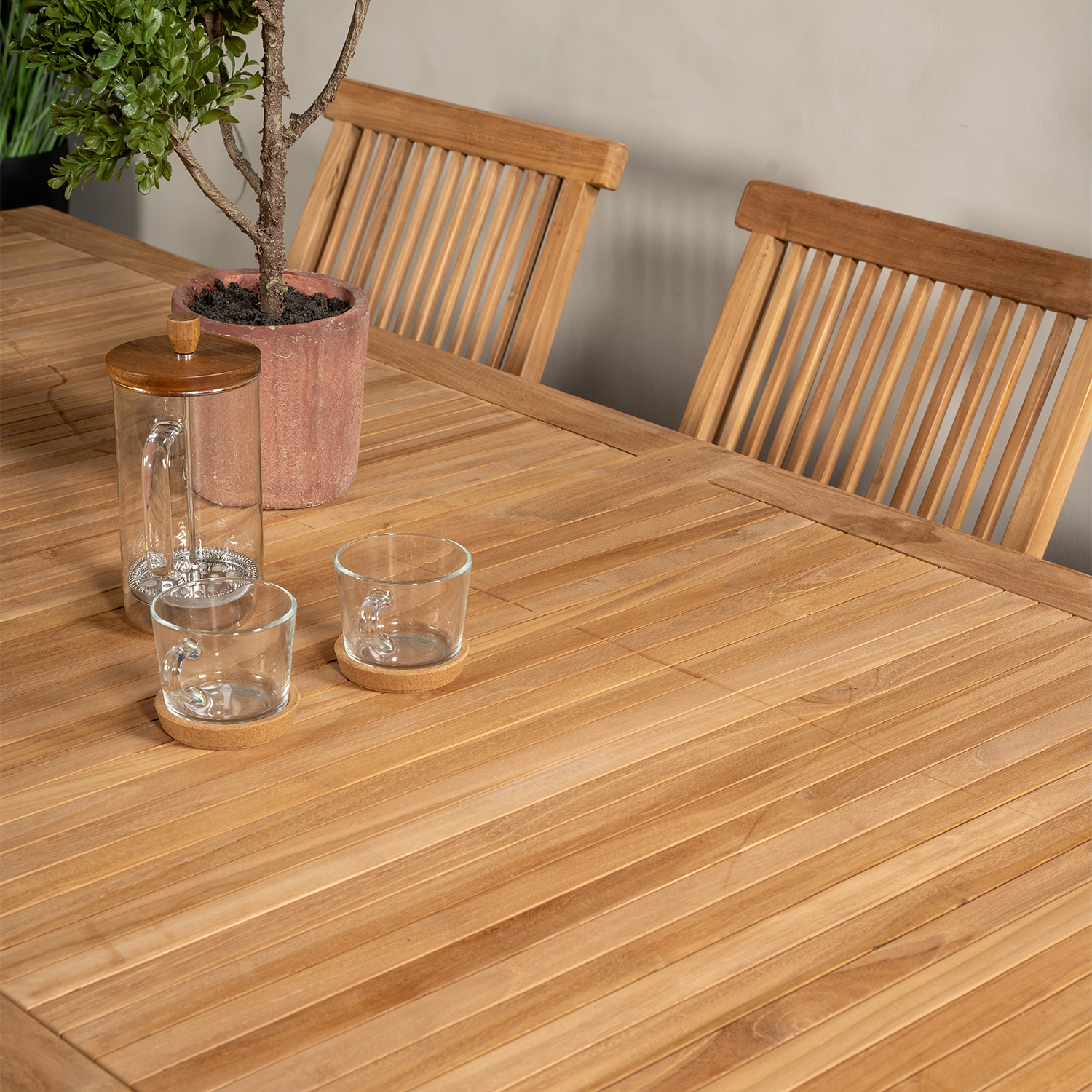 Matgrupp Venture Home Kenya 220x100 Teak med 6 Fällbara Stolar