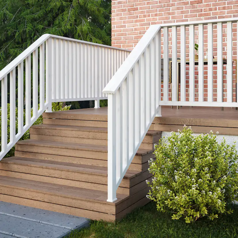 Siri 17, fence for stairs Vitmålad