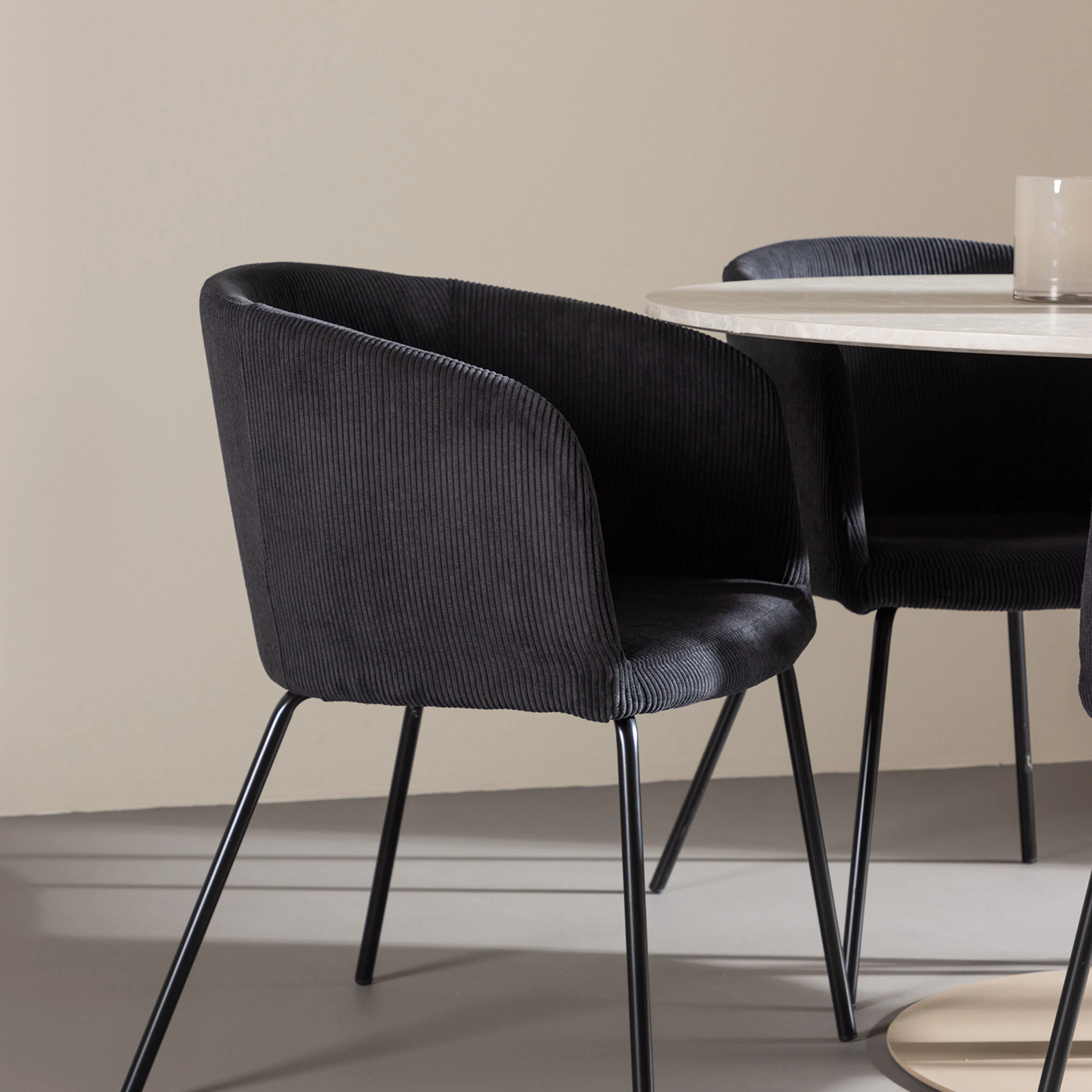 Beige/Svart
