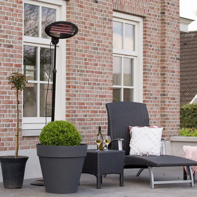 Terrassvärmare SunRed Elekra Quartz SMQ2000A