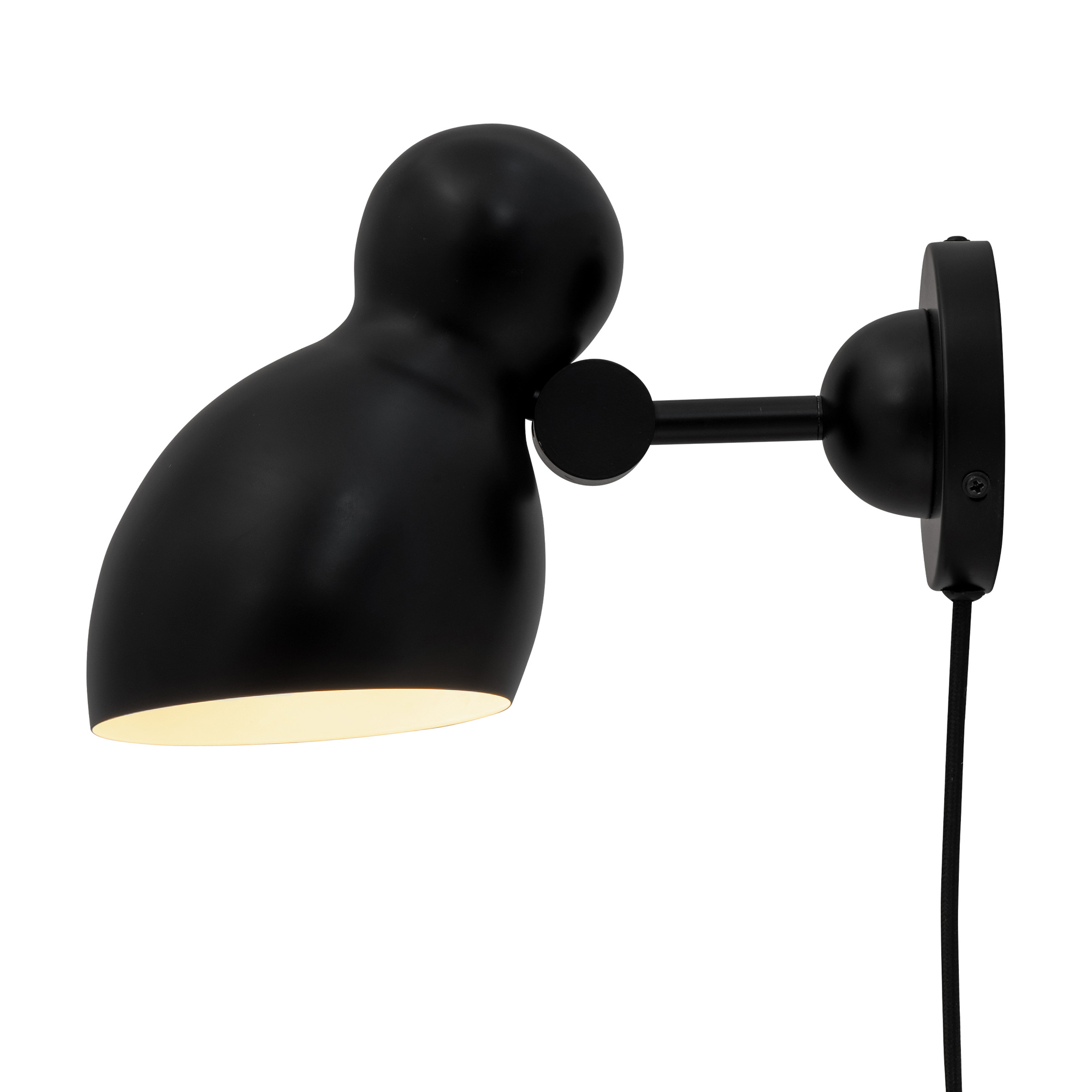 Vägglampa Dyberg Larsen Ludo