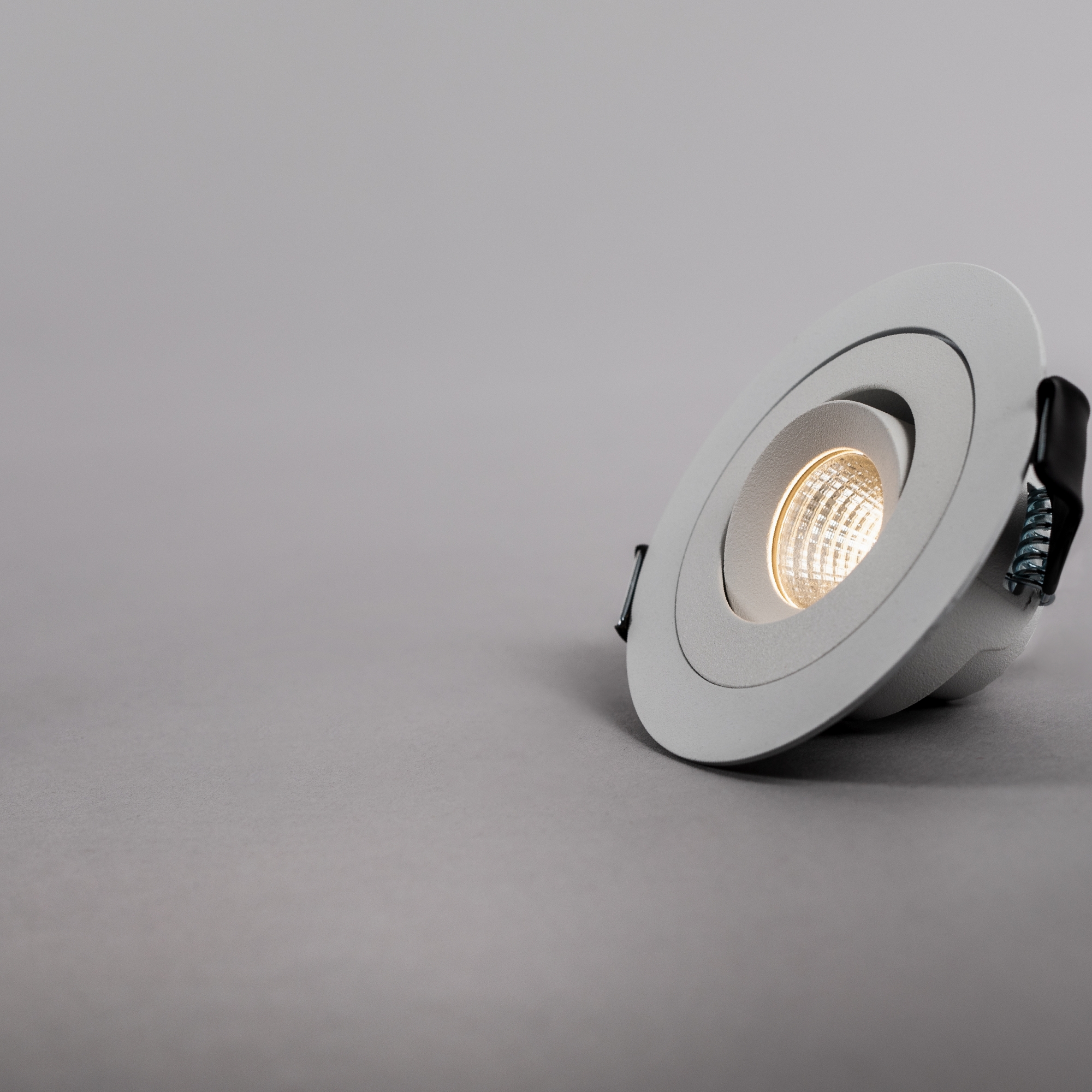 Täckring Hide-a-lite Optic XS 70 Ø45