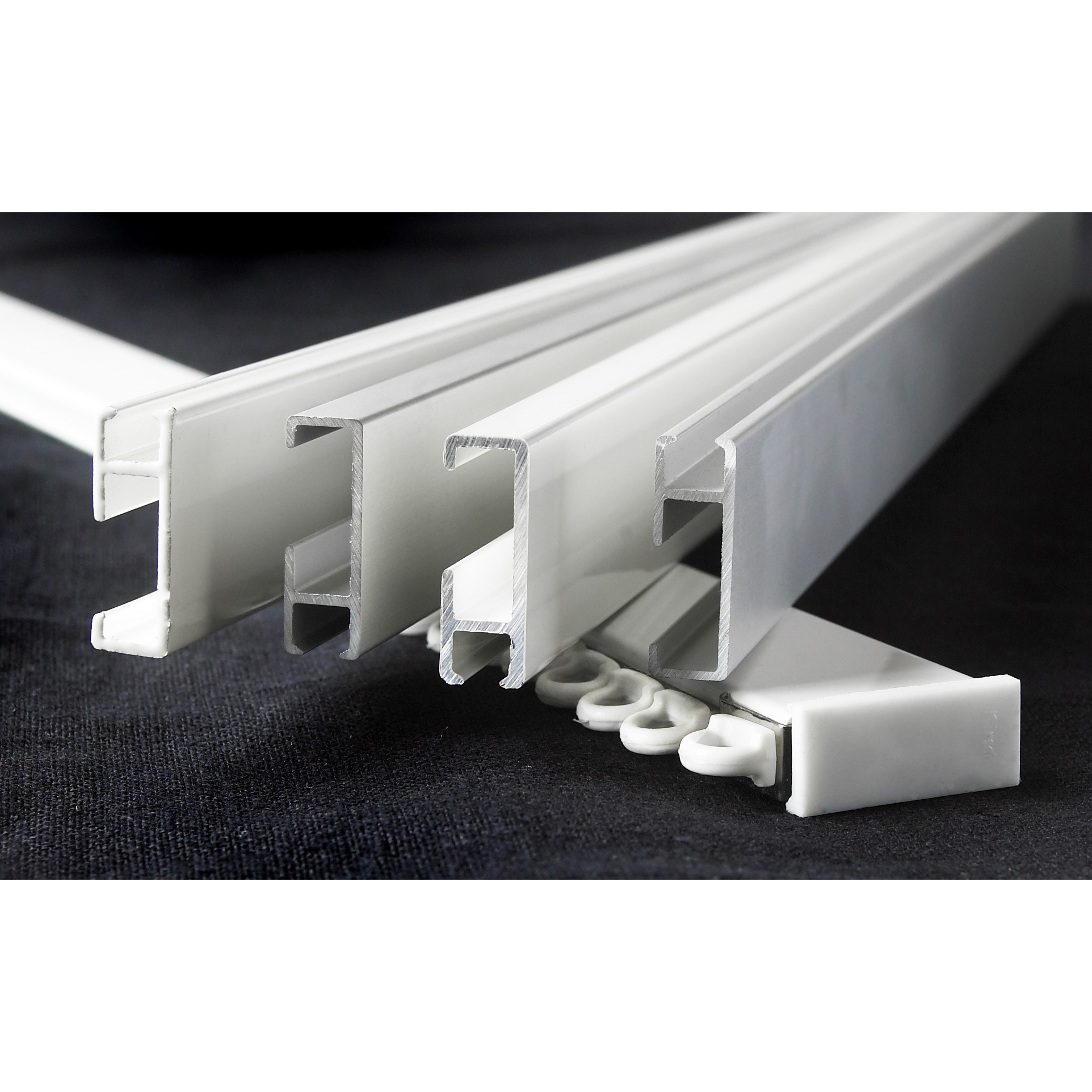 Gardinskena Kirsch Elite Vit för Gardiner