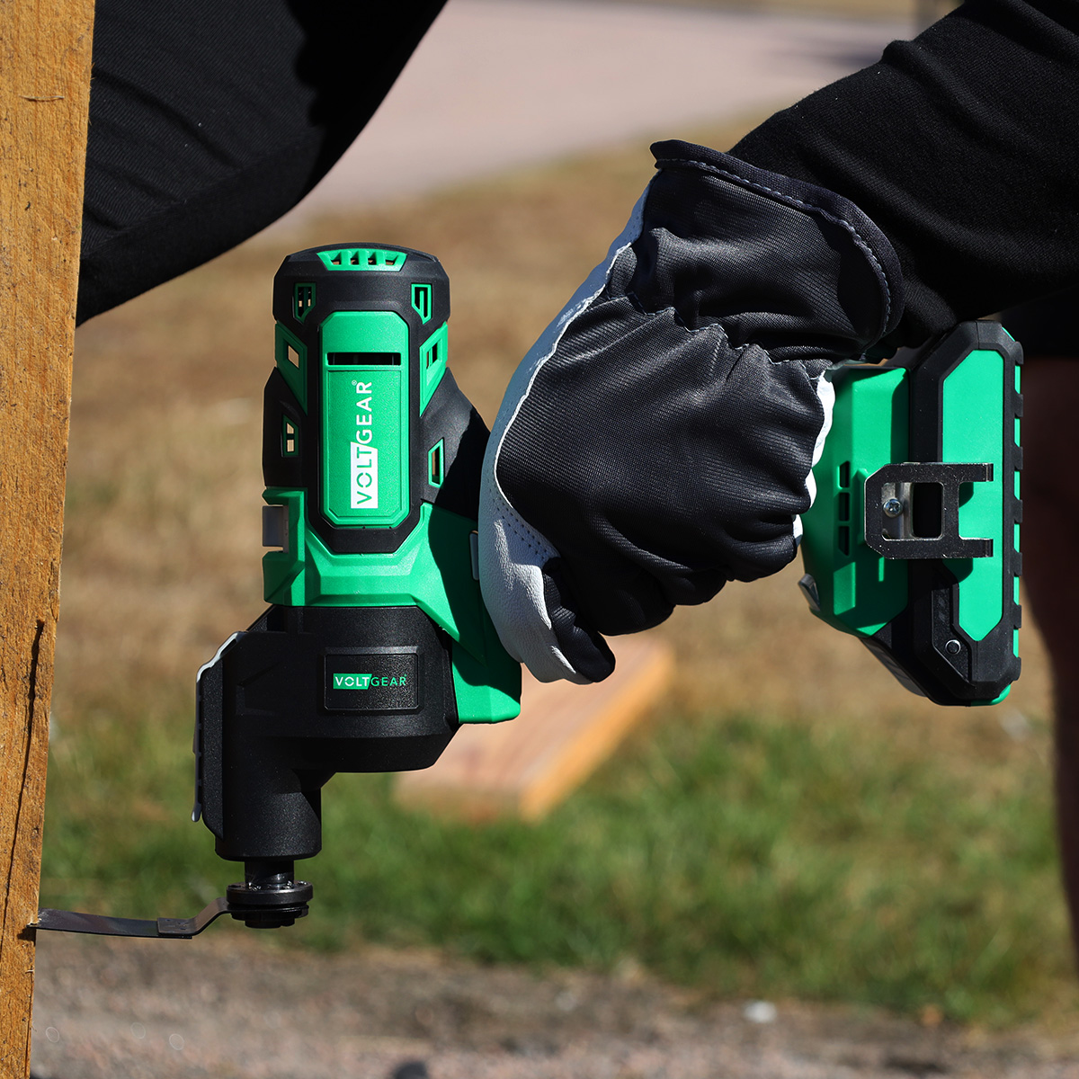 4-I-1 Verktyg Voltgear Plus 20V Med 2Ah Batteri & Laddare