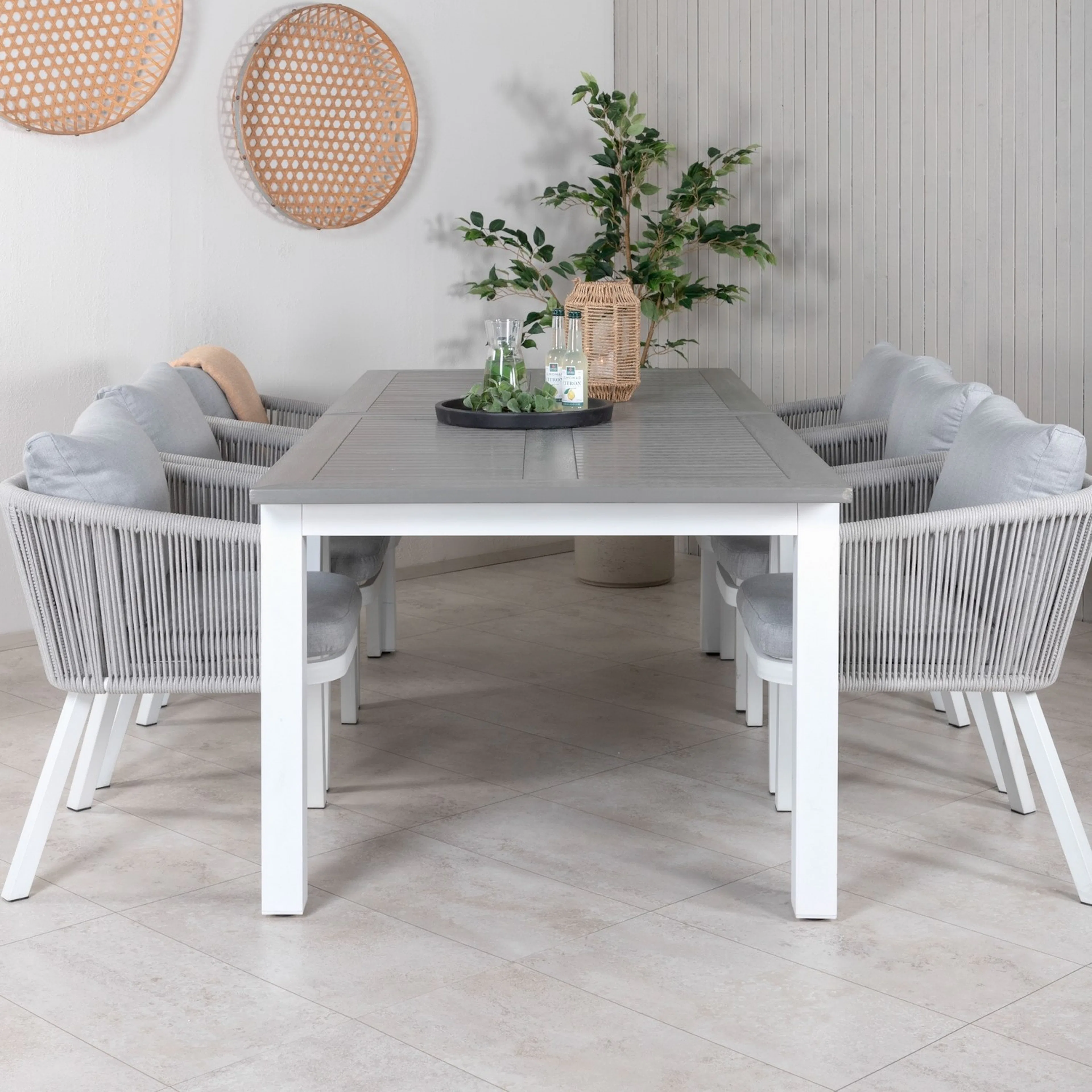 Matgrupp Venture Home Aleyna Vit med 6 Virya Matstolar