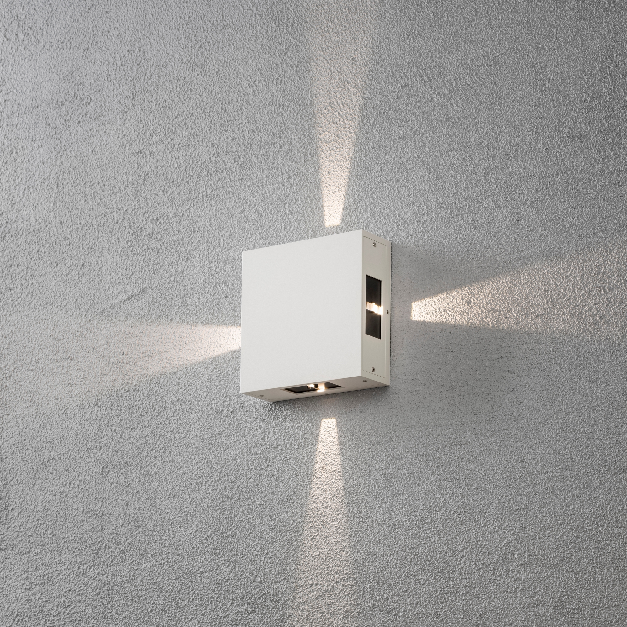Vägglykta Gnosjö Konstsmide Cremona 4x3W High Power LED