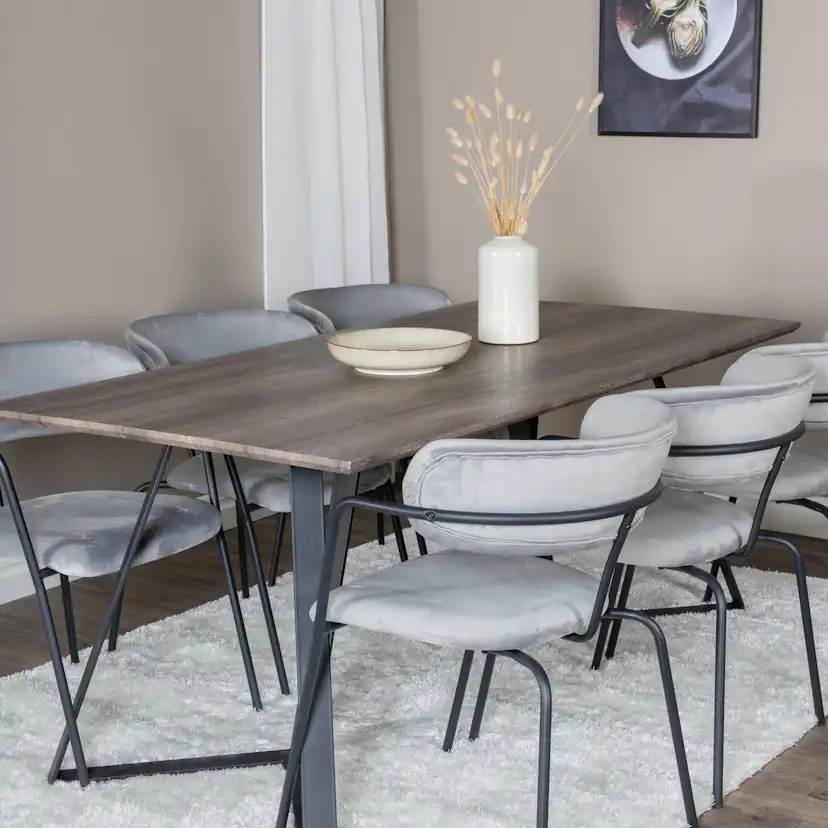 Matgrupp Venture Home Madde med 6 Aris Stolar Sammet