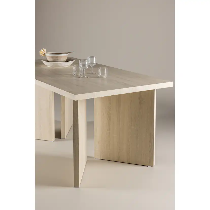 Matbord Vind Bassholmen 180 cm