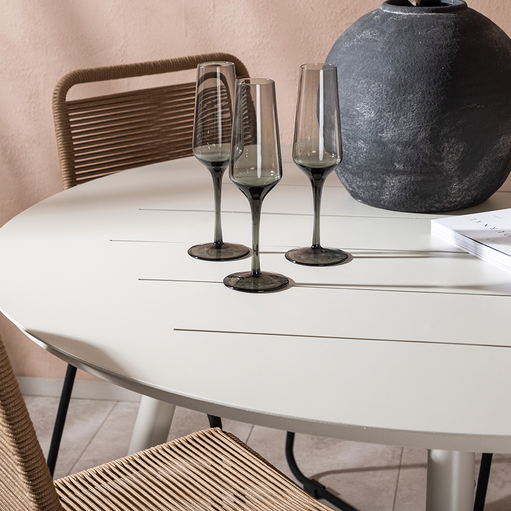 Matgrupp Venture Home Lina med 4 Black Stolar