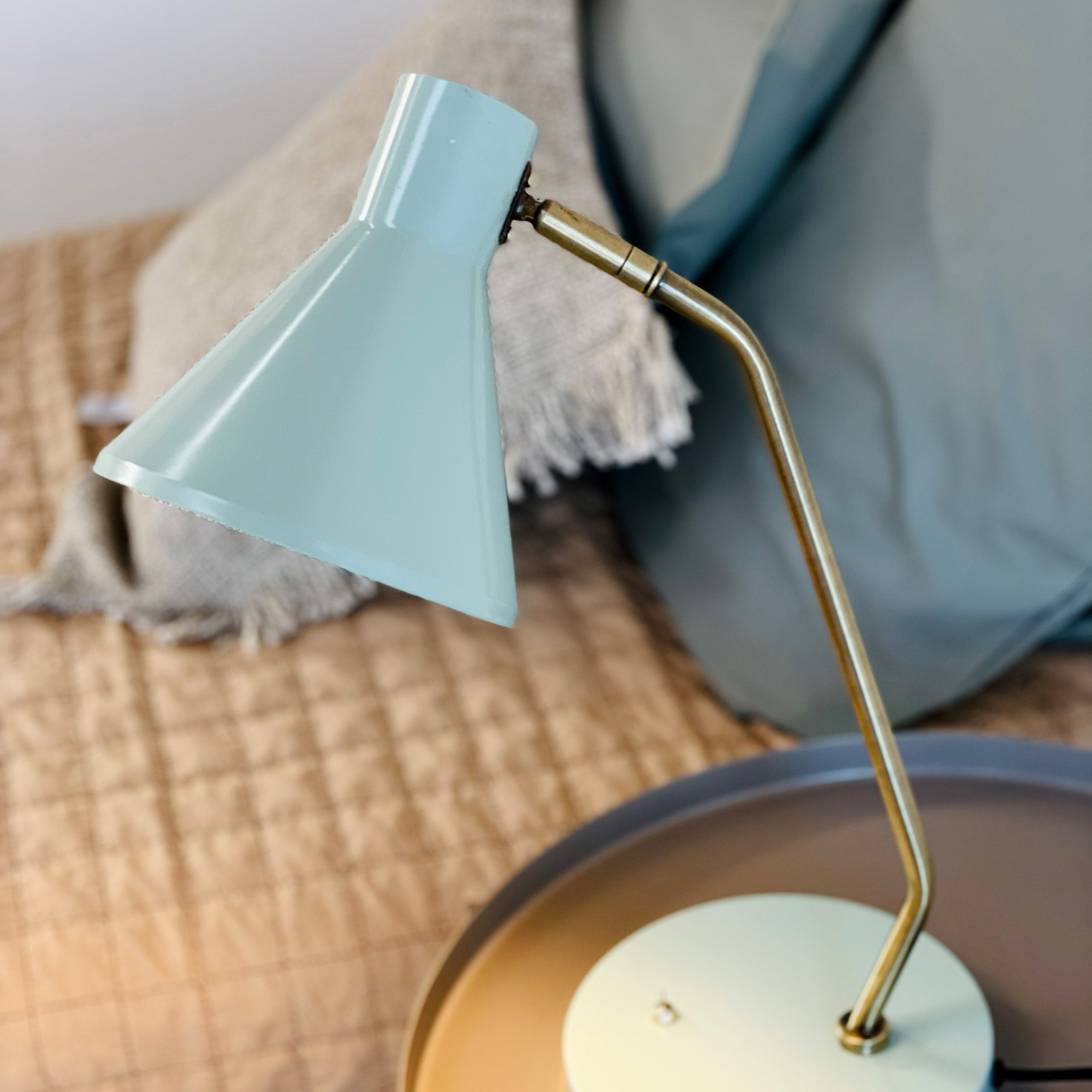 Bordslampa Dyberg Larsen Sleep