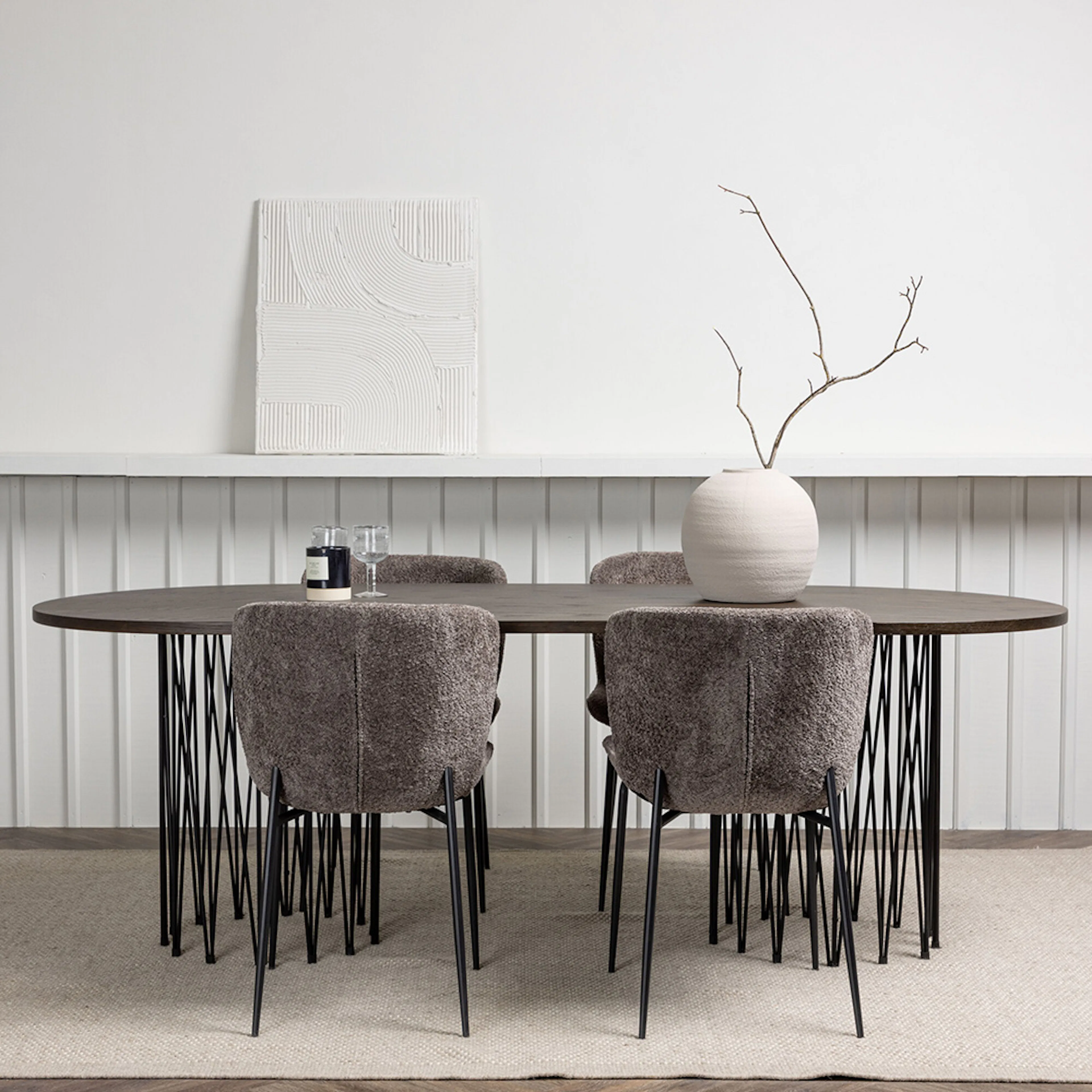 Stone oval Dining Table - Black / Mocca Veneer +Modesto Dini Mocka/Brun