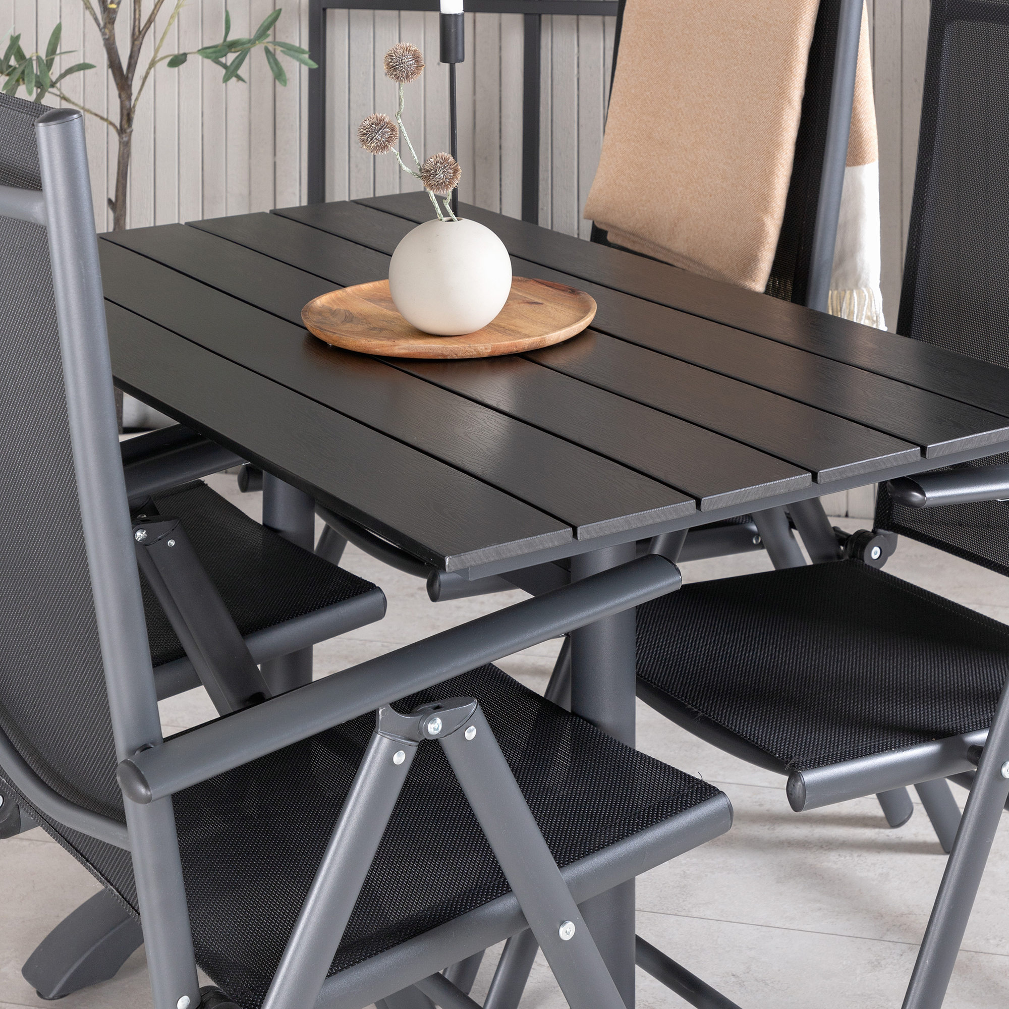 Cafégrupp Venture Home Dolly med 4 Bront Stolar