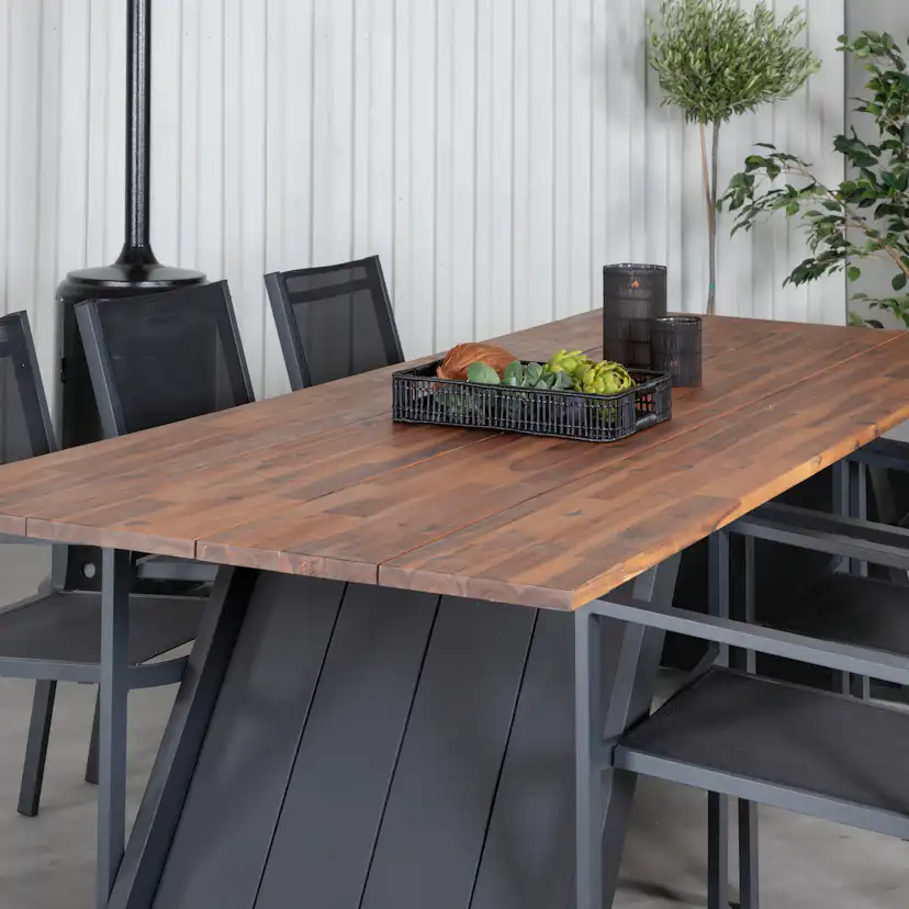 Matgrupp Venture Home Doni med 6 Curz Stapelbara Matstolar