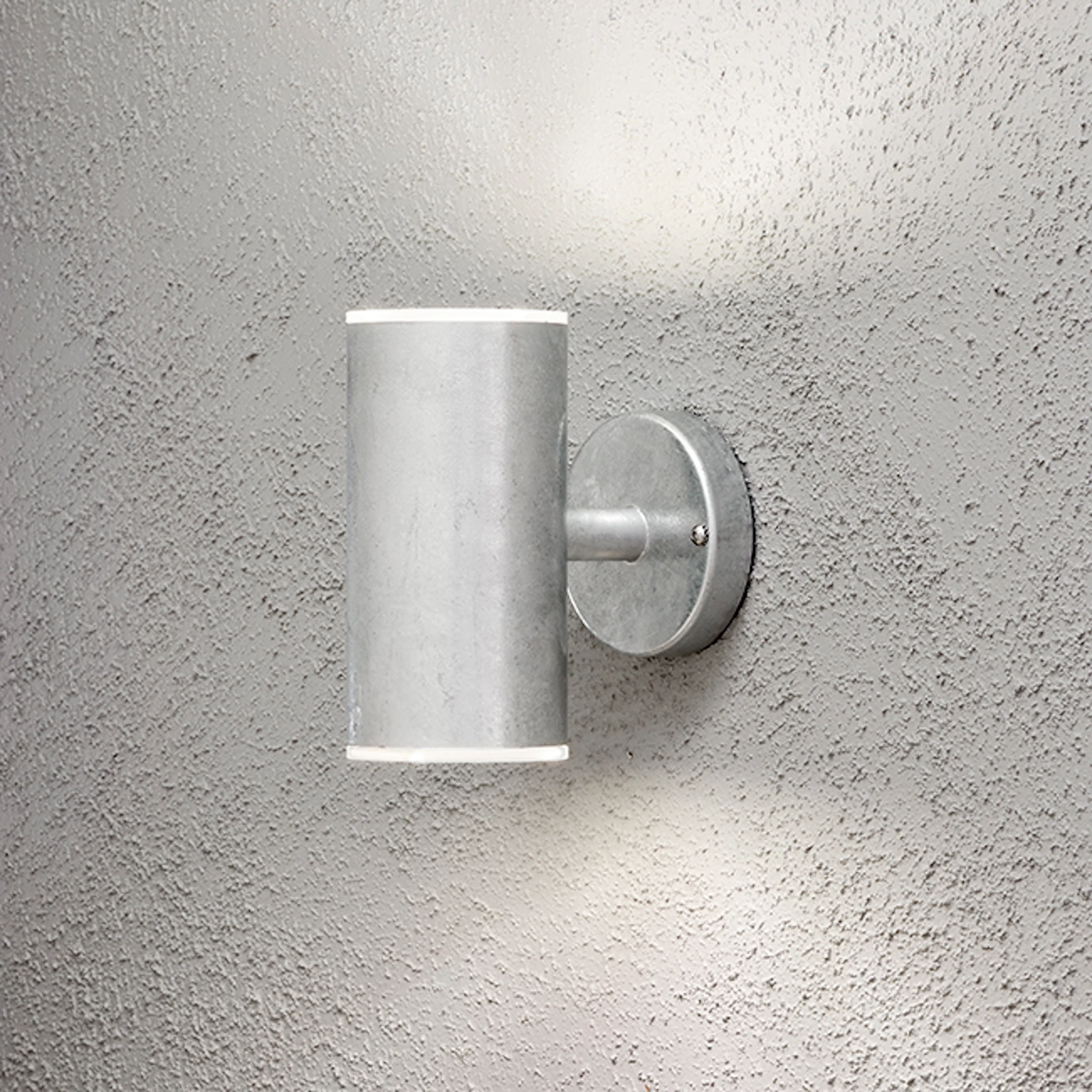 Vägglykta Gnosjö Konstsmide Ull Upp/ned 2x8W Dimbar LED
