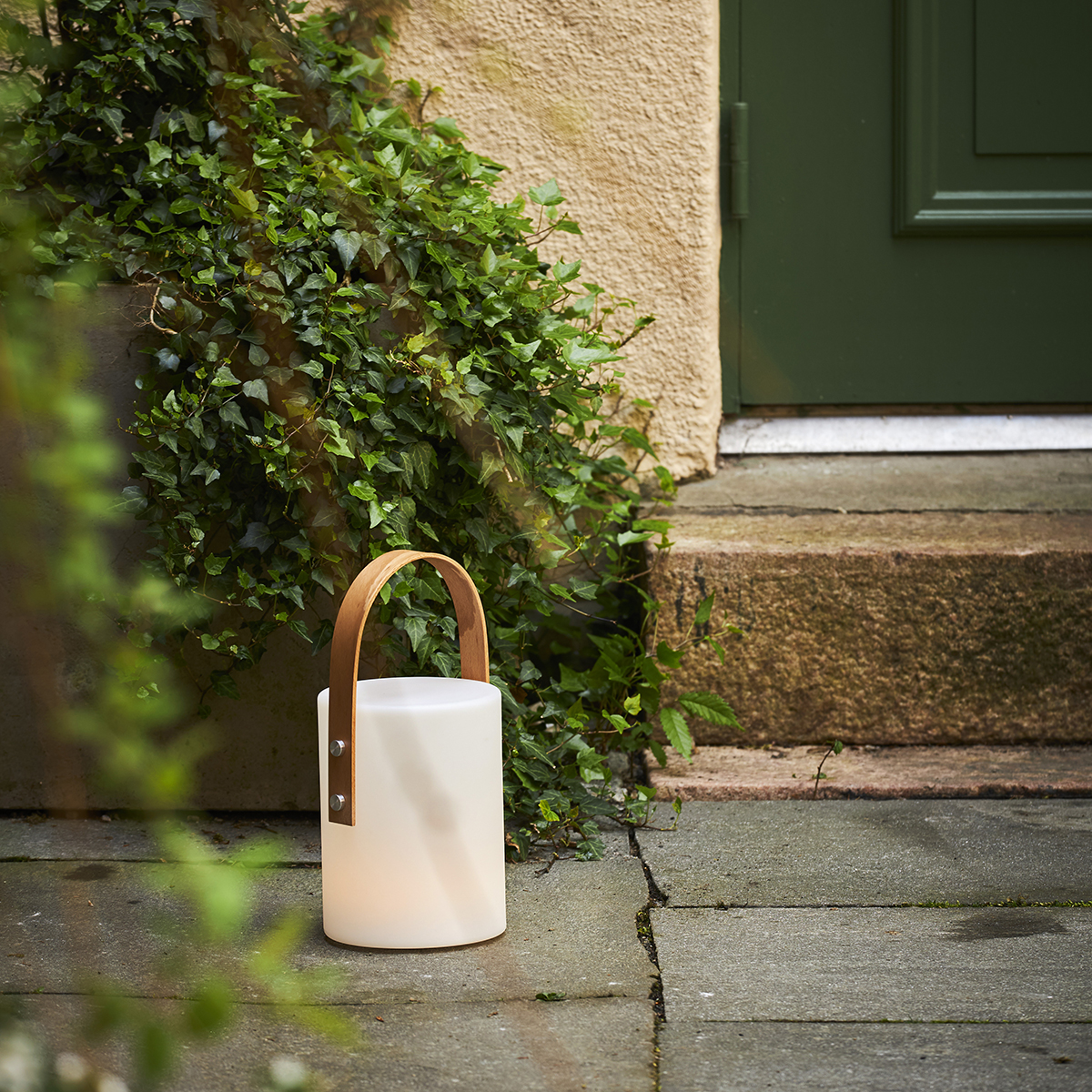 Uppladdningsbar Lampa Star Trading Lykta Lucie LED