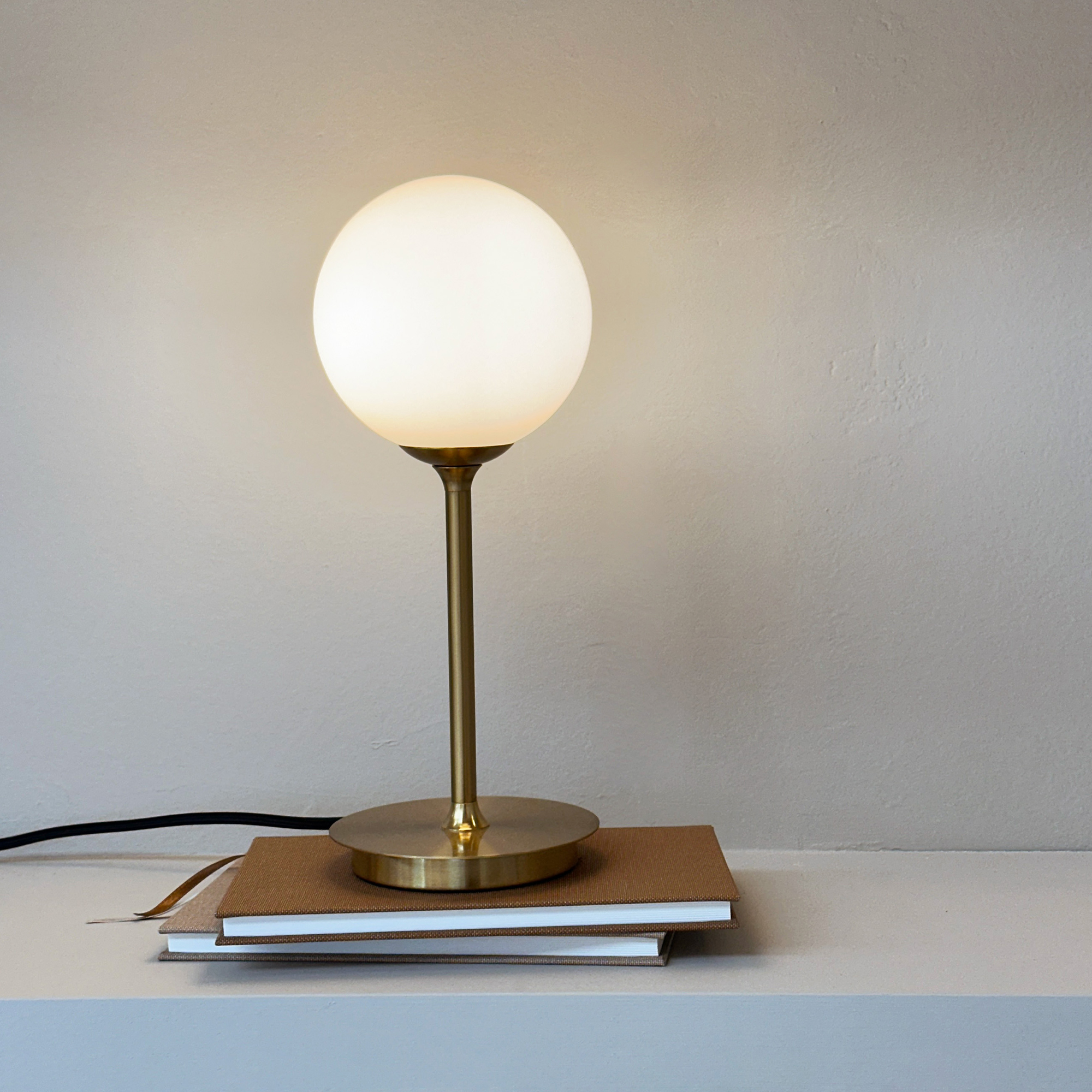 Bordslampa Dyberg Larsen Sia
