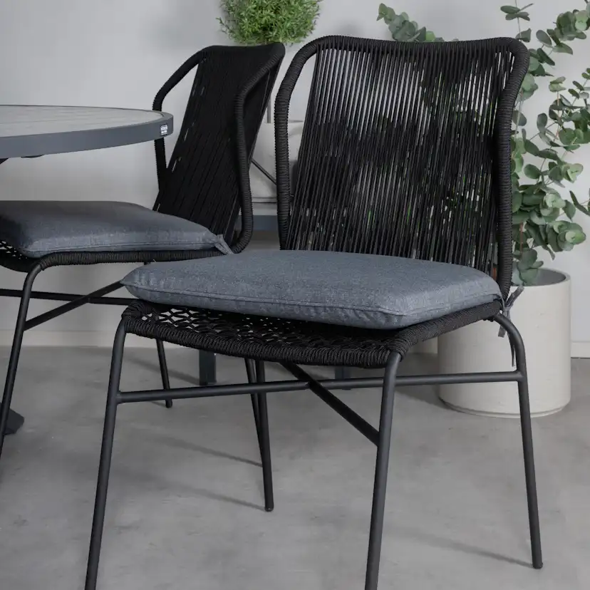 Matgrupp Utomhus Venture Home Pincy med 6 Jefferson Stapelbara Trädgårdsstolar