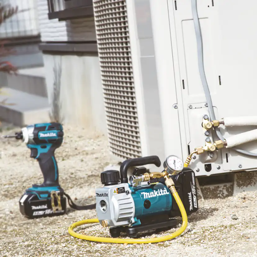 Vakuumpump Makita LXT DVP180Z 18V utan Batteri