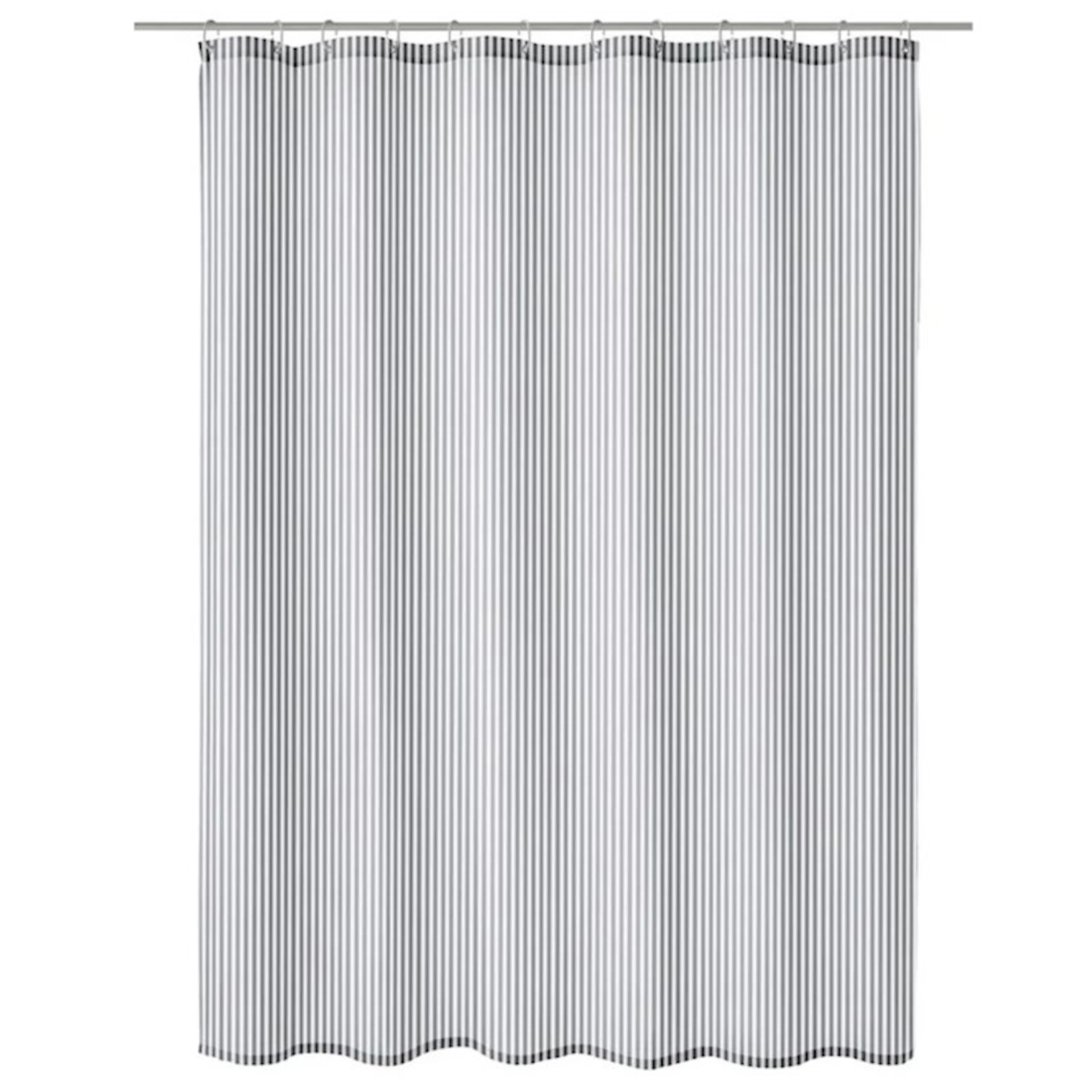 Grå