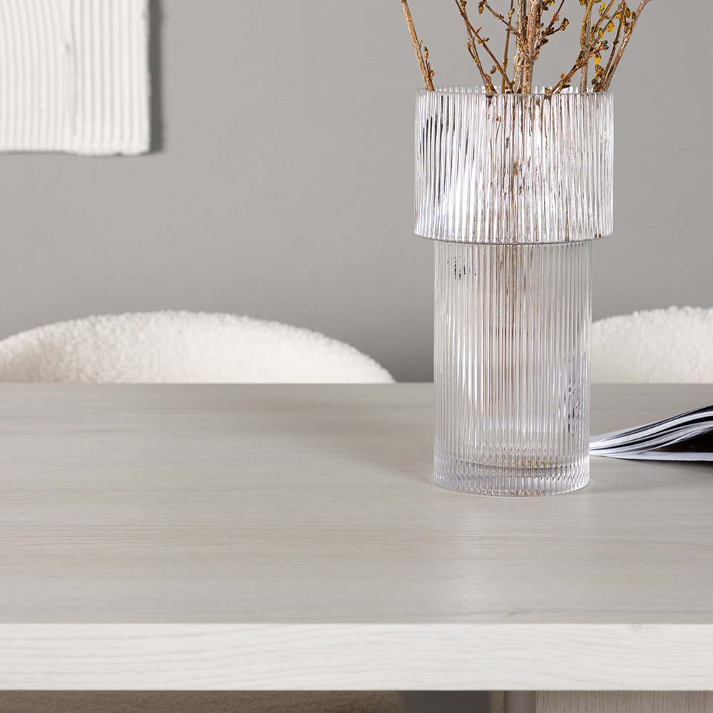 Matgrupp Venture Home Olga med 6 st Chico stolar