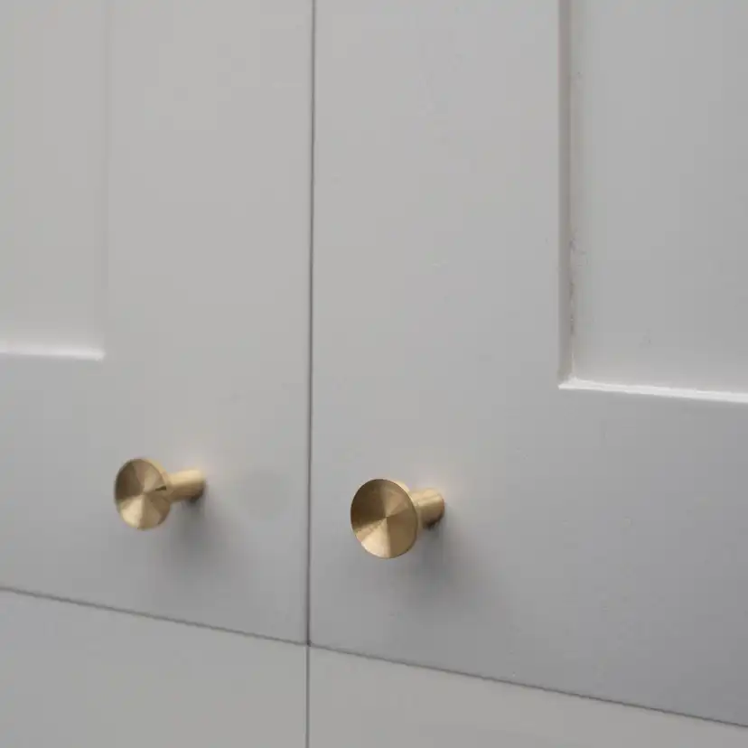 Knopp Beslag Design Sture Ø18mm