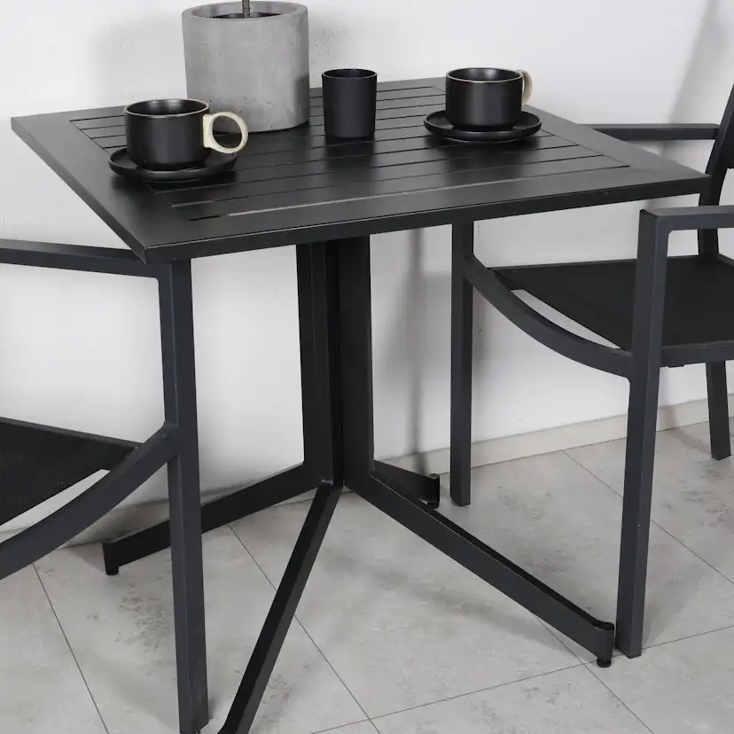 Cafégrupp Venture Home Wella med 2 Cubb Matstolar