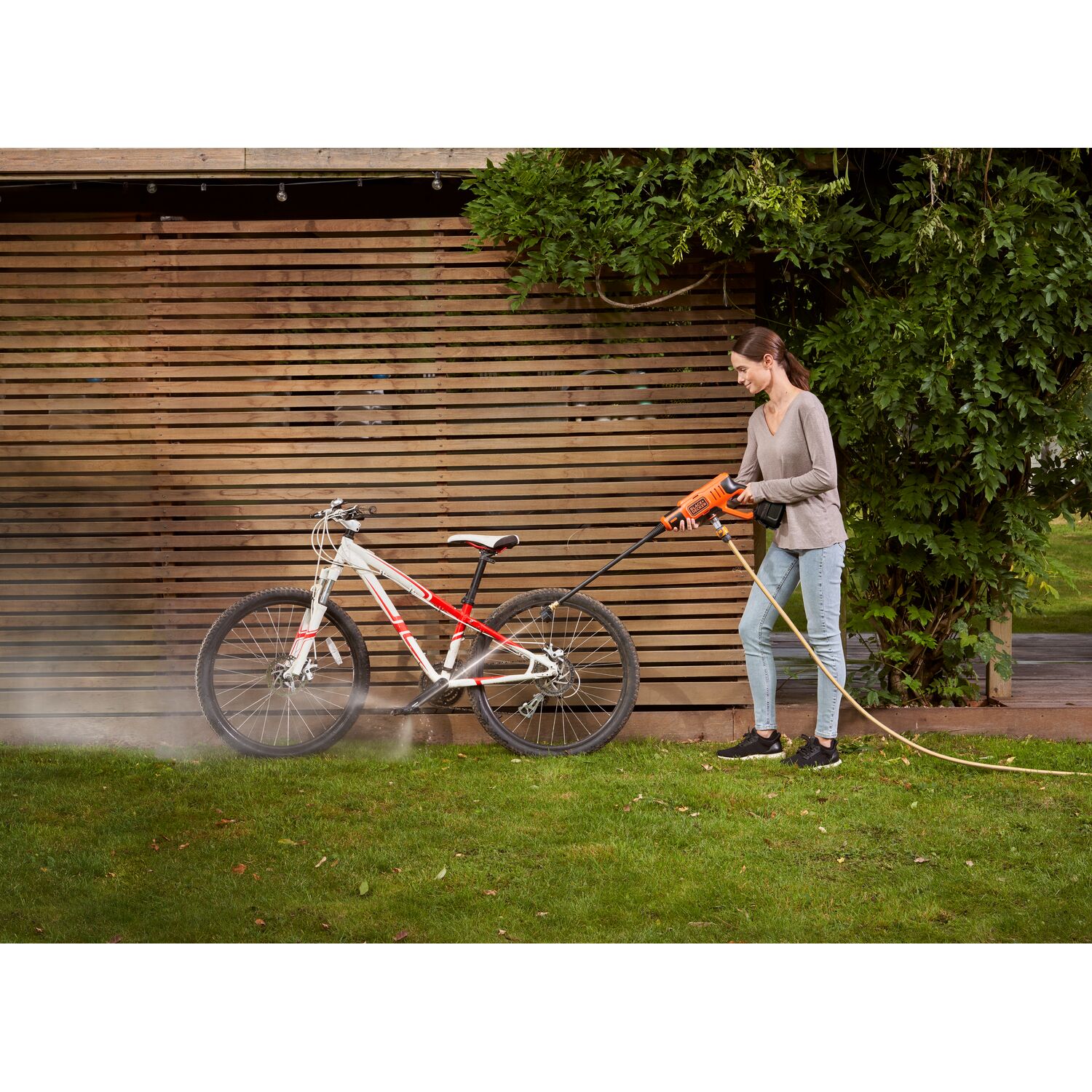 Medeltryckstvätt Black & Decker BCPC18B 18V Utan Batteri