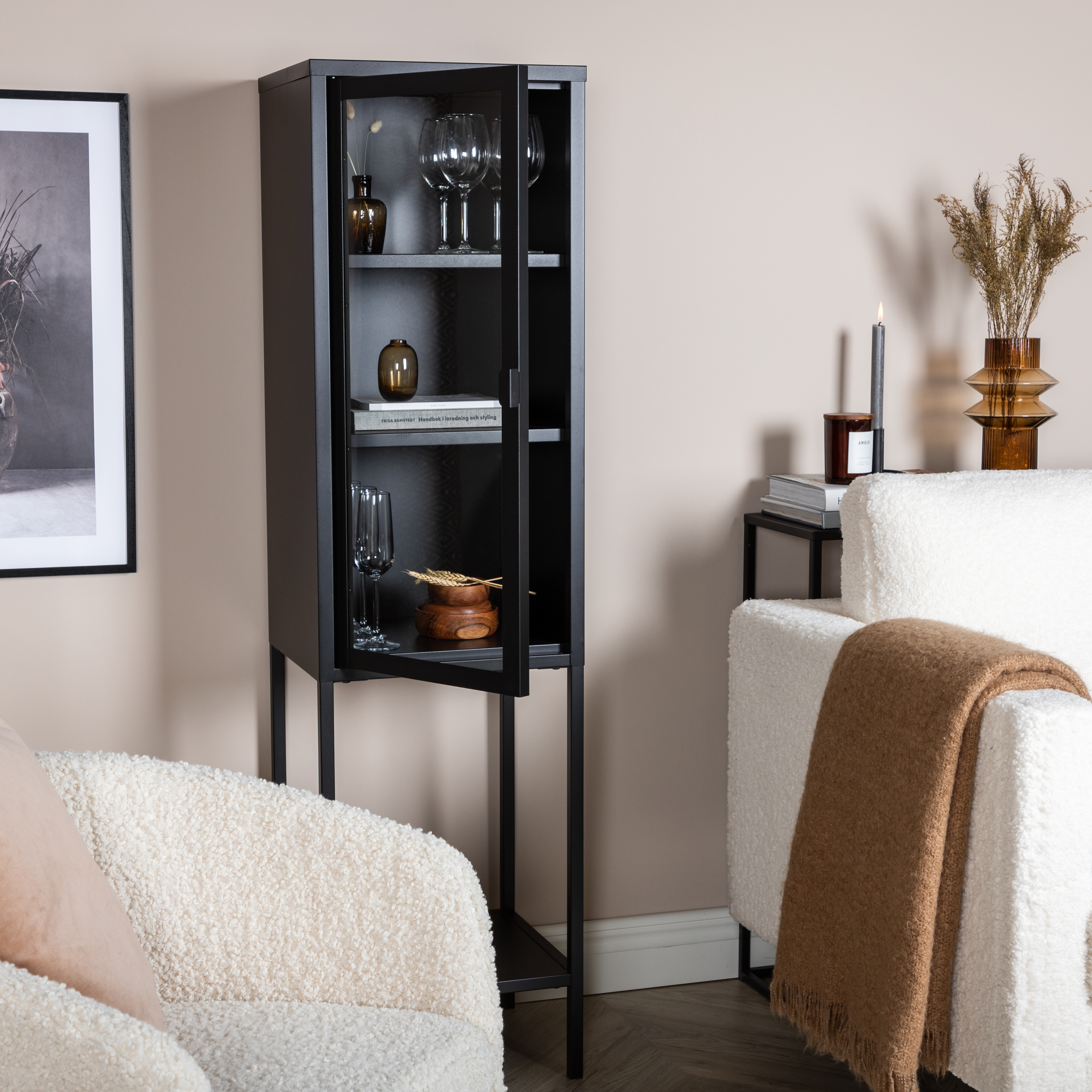 Misha - High Thin Cabinet w shelf - Black Svart