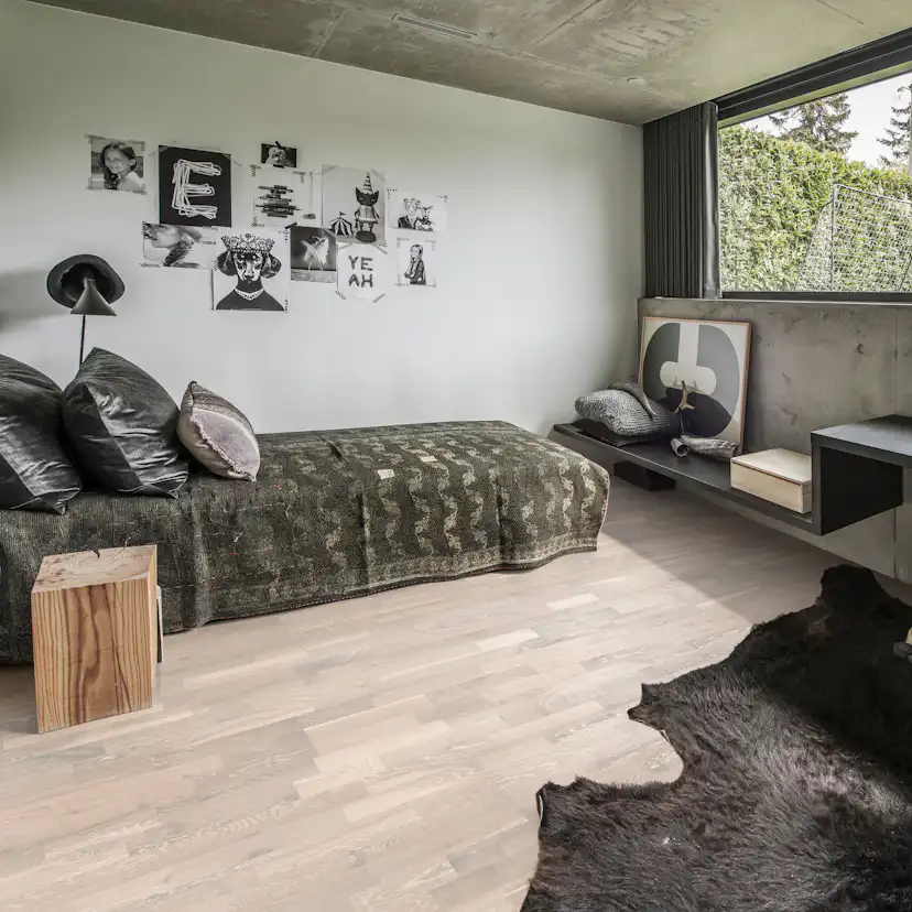 Parkettgolv Kährs Limestone Vit Mattlackad Borstad Ek 3-stav_NEW