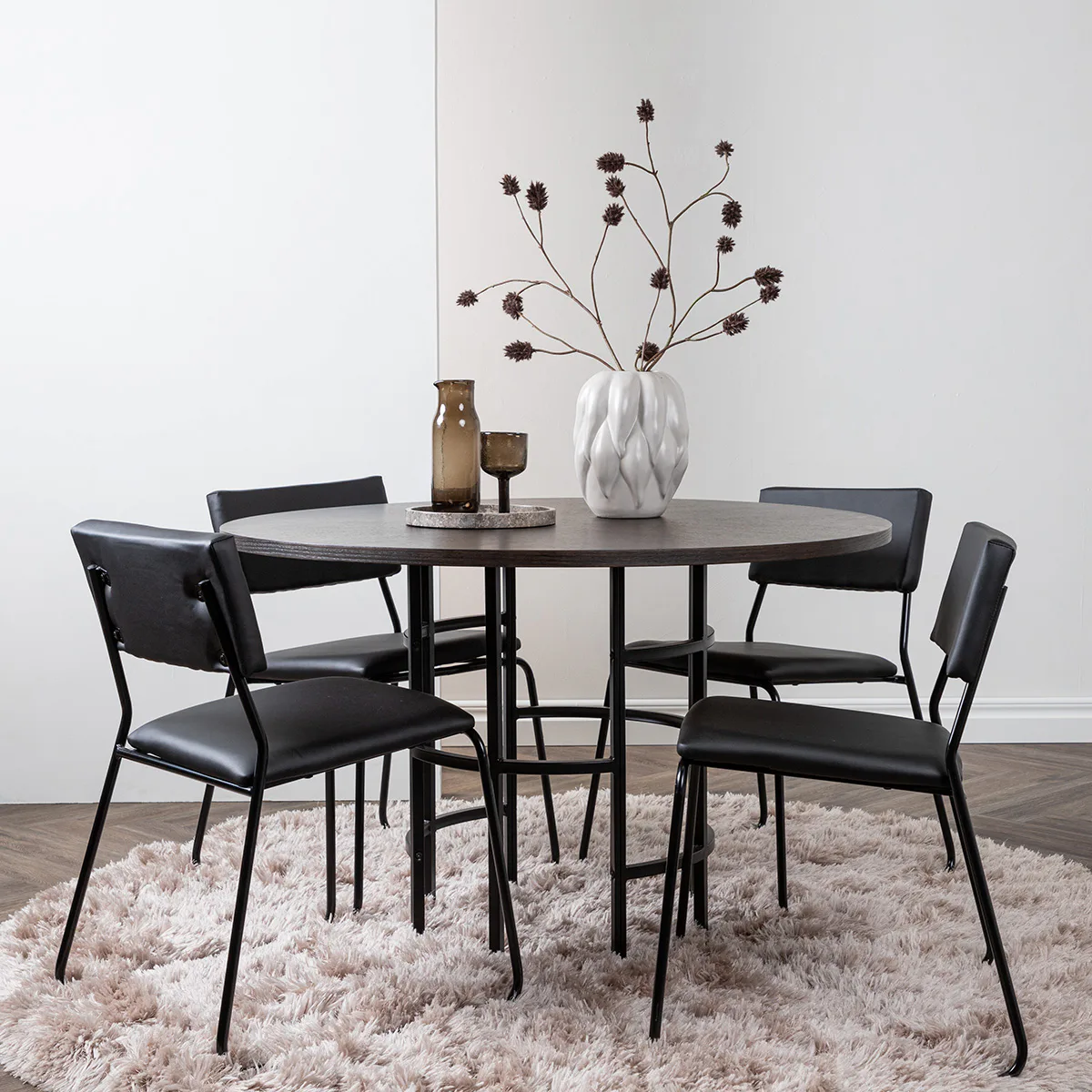 Copenhagen Dining Table - Black / Mocca Veneer +Kenth Chair Ek