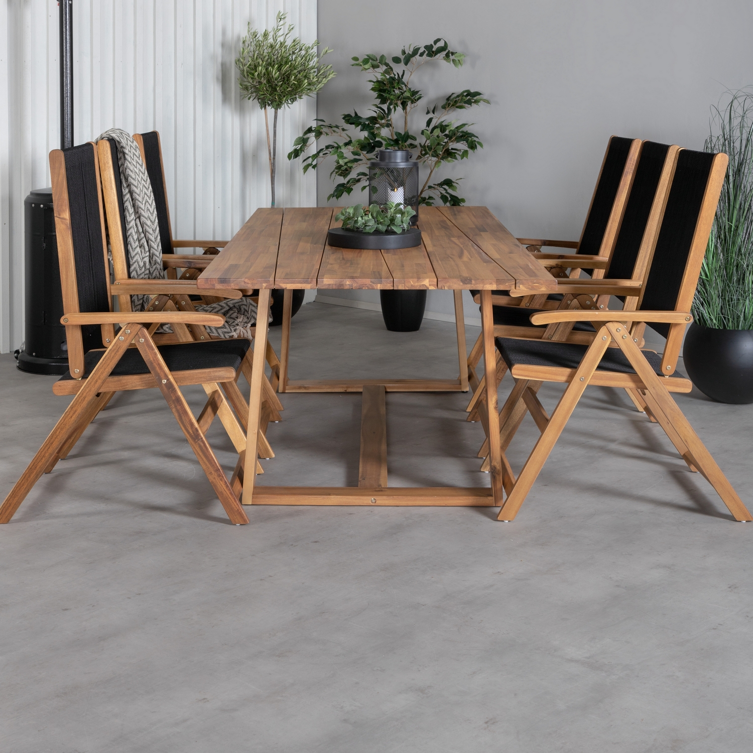 Matgrupp Venture Home Plarra med 6 Jimbo Vikbara Matstolar