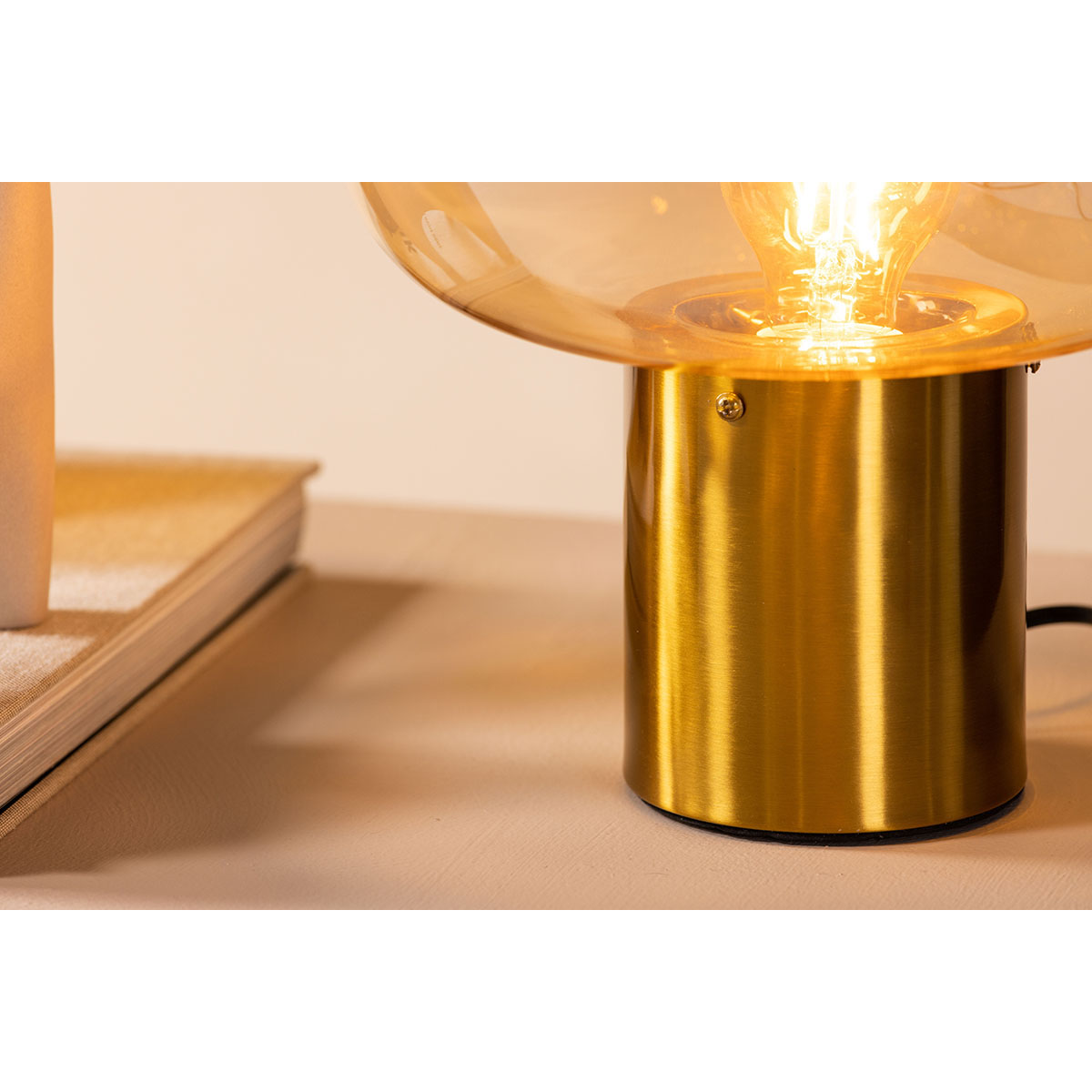 Bordslampa Venture Home Rhone