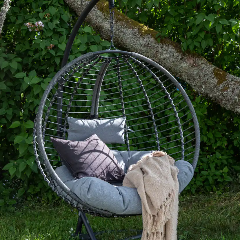 Hängstol Venture Home Bacolod Hänggunga Utomhus i Svart Stål med Dyna