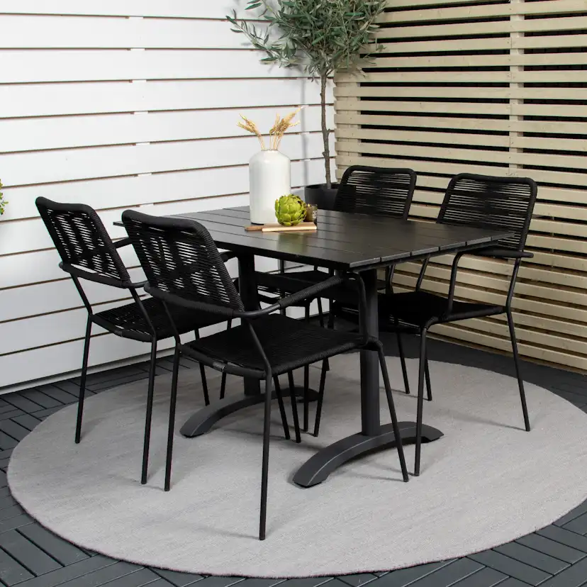 Cafégrupp Venture Home Denzel med 4 Leon Karmstolar
